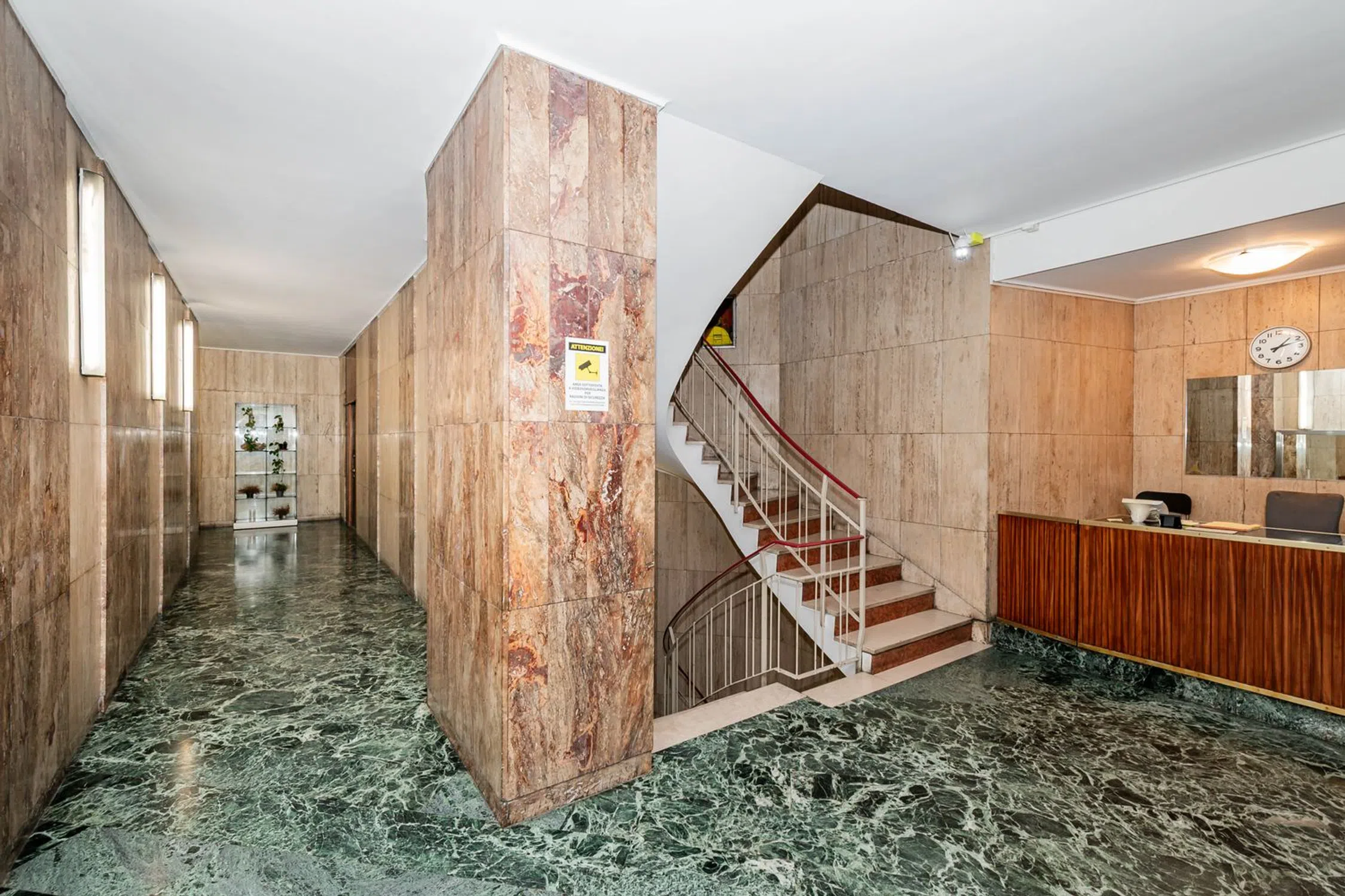 Monolocale in galleria de Cristoforis, 3 - Photo 3