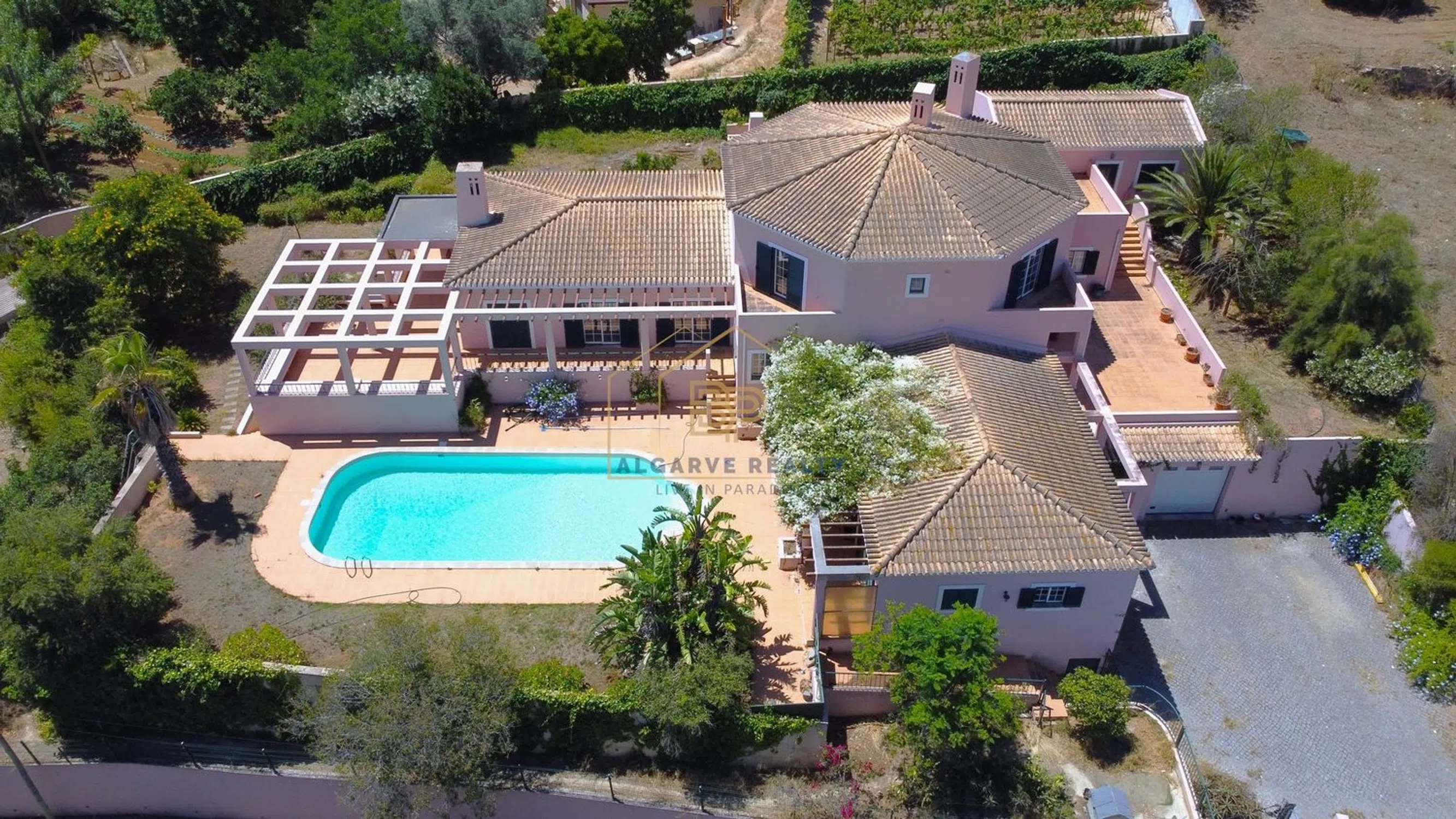 Moradia - Photo 4