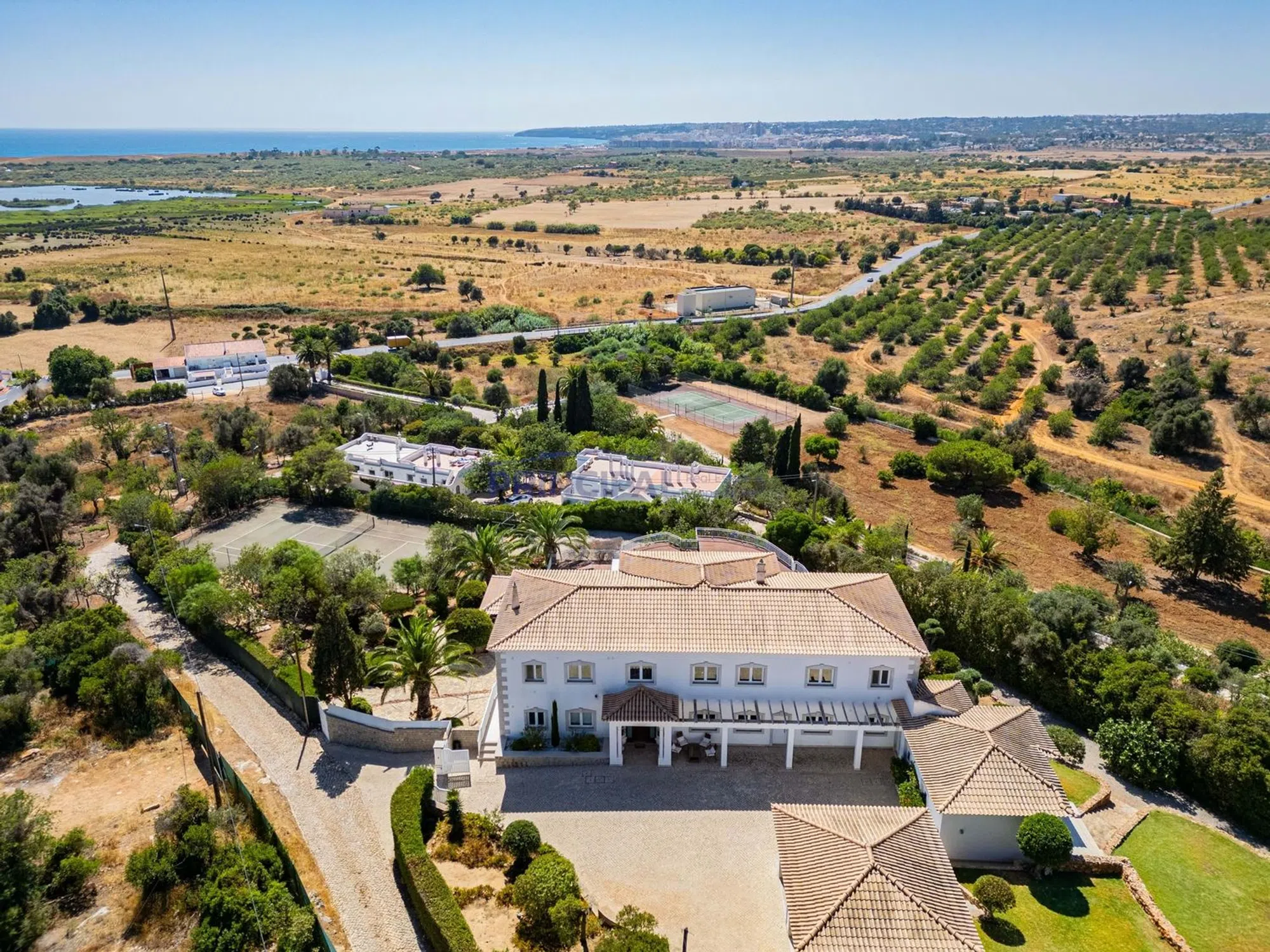 Moradia - Photo 10