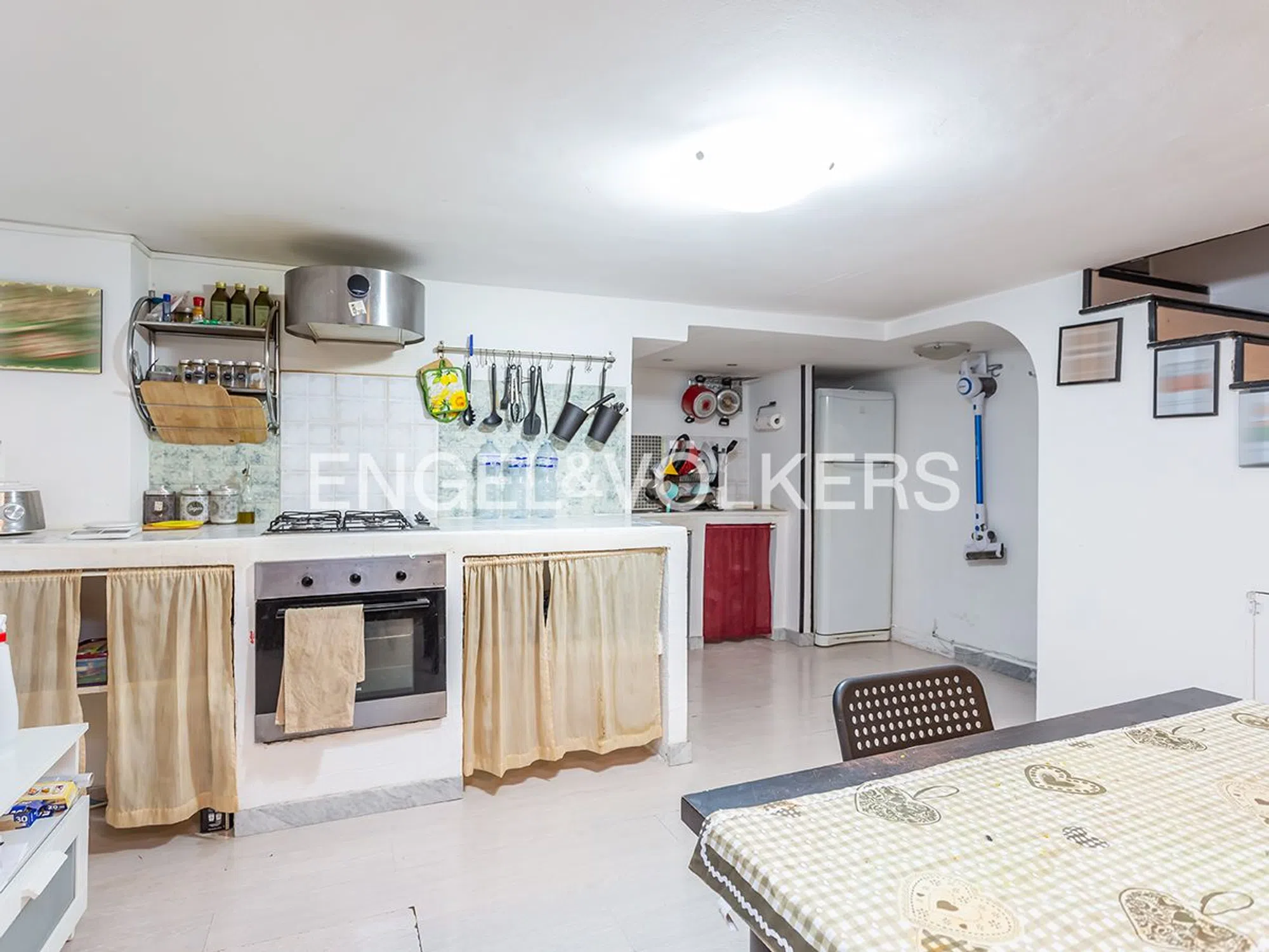 Appartamento su due piani in via Tor Caldara s.n.c. - Photo 6