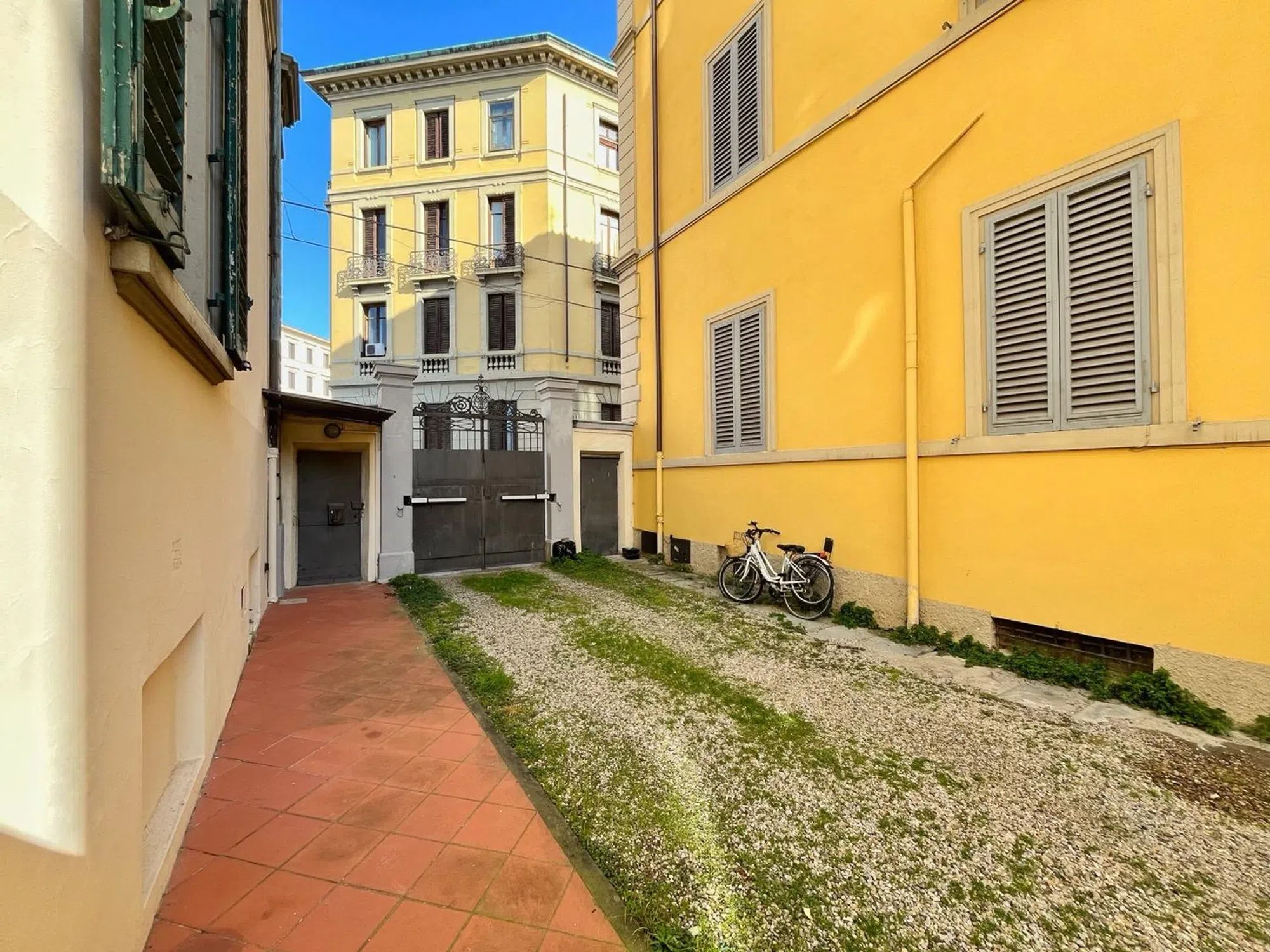 Appartamento su due piani in via Giuseppe Dolfi s.n.c. - Photo 4