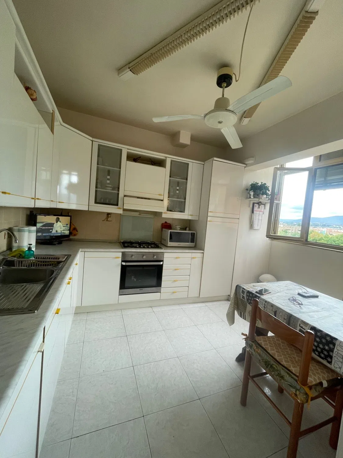 Appartamento in via di Rocca Tedalda, 107 - Photo 2