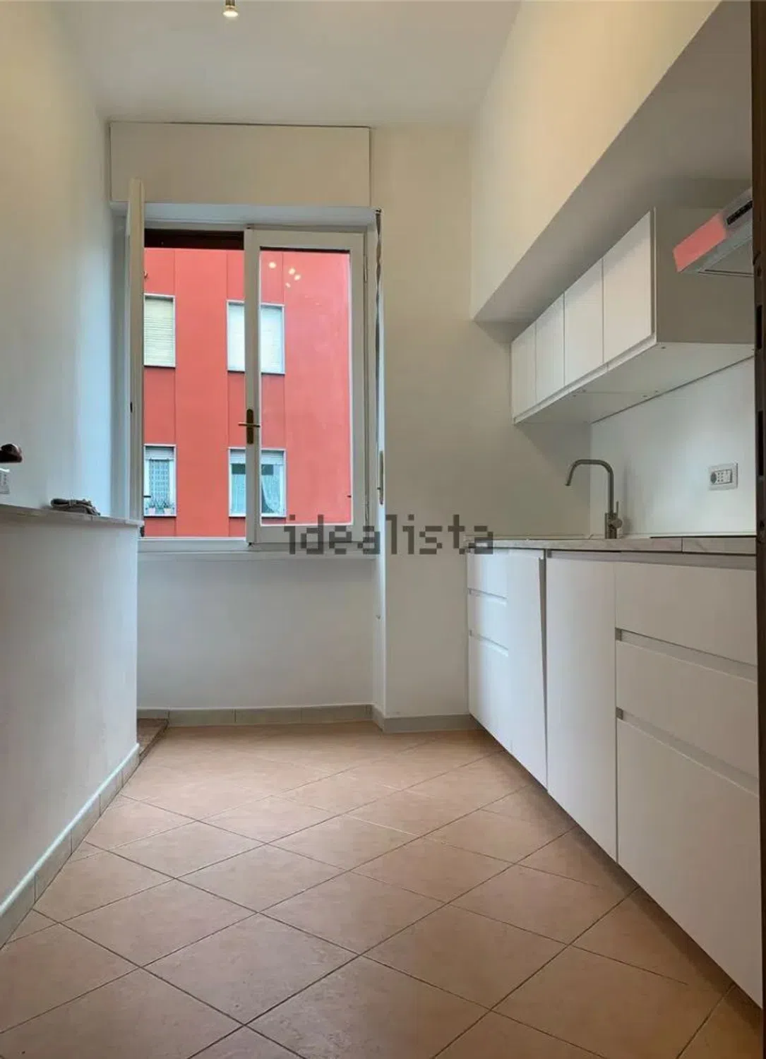 Bilocale in via Luigi Veratti, 12 - Photo 2