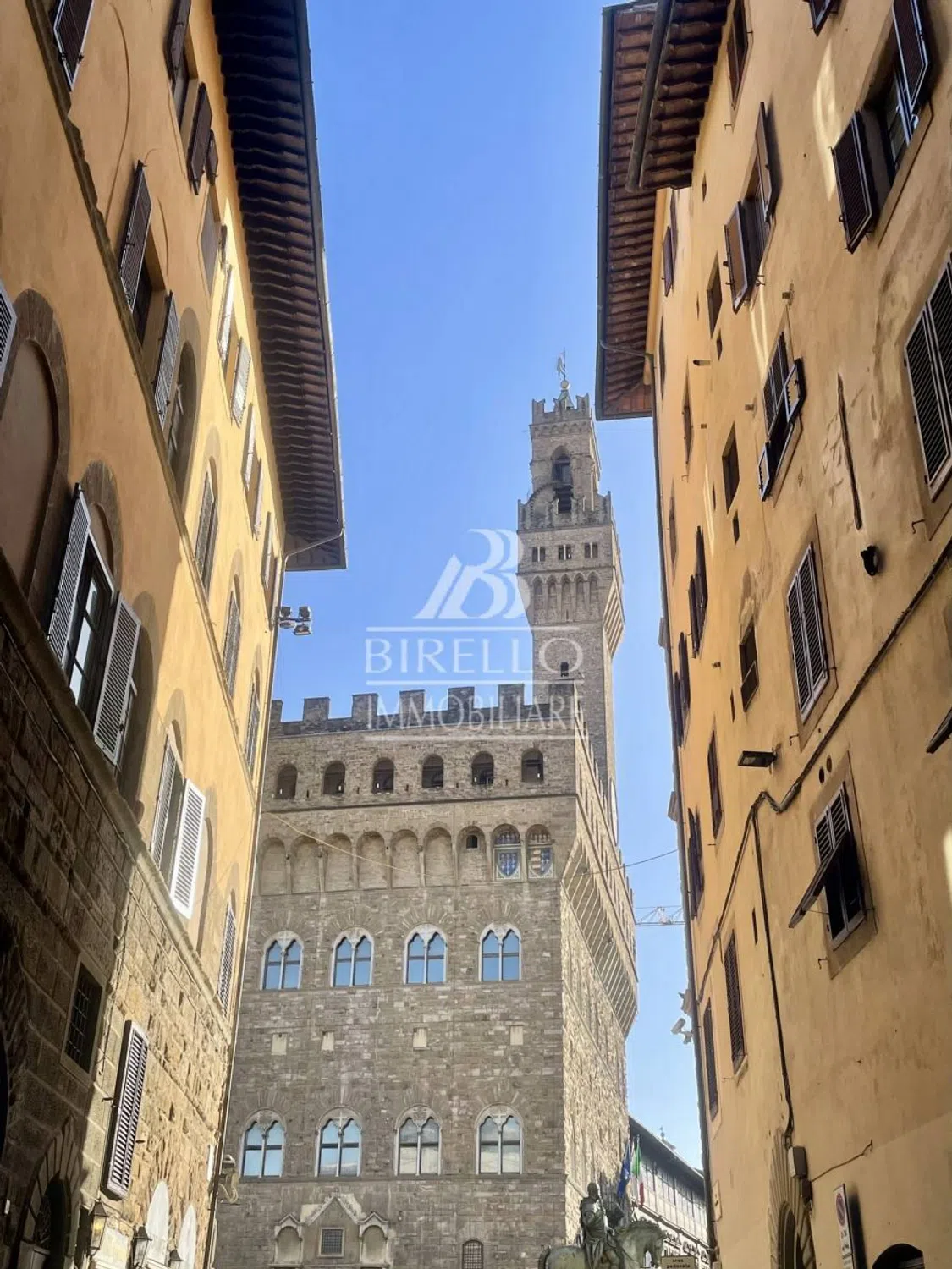 Appartamento su due piani in via della Condotta, 50 r - Photo 1