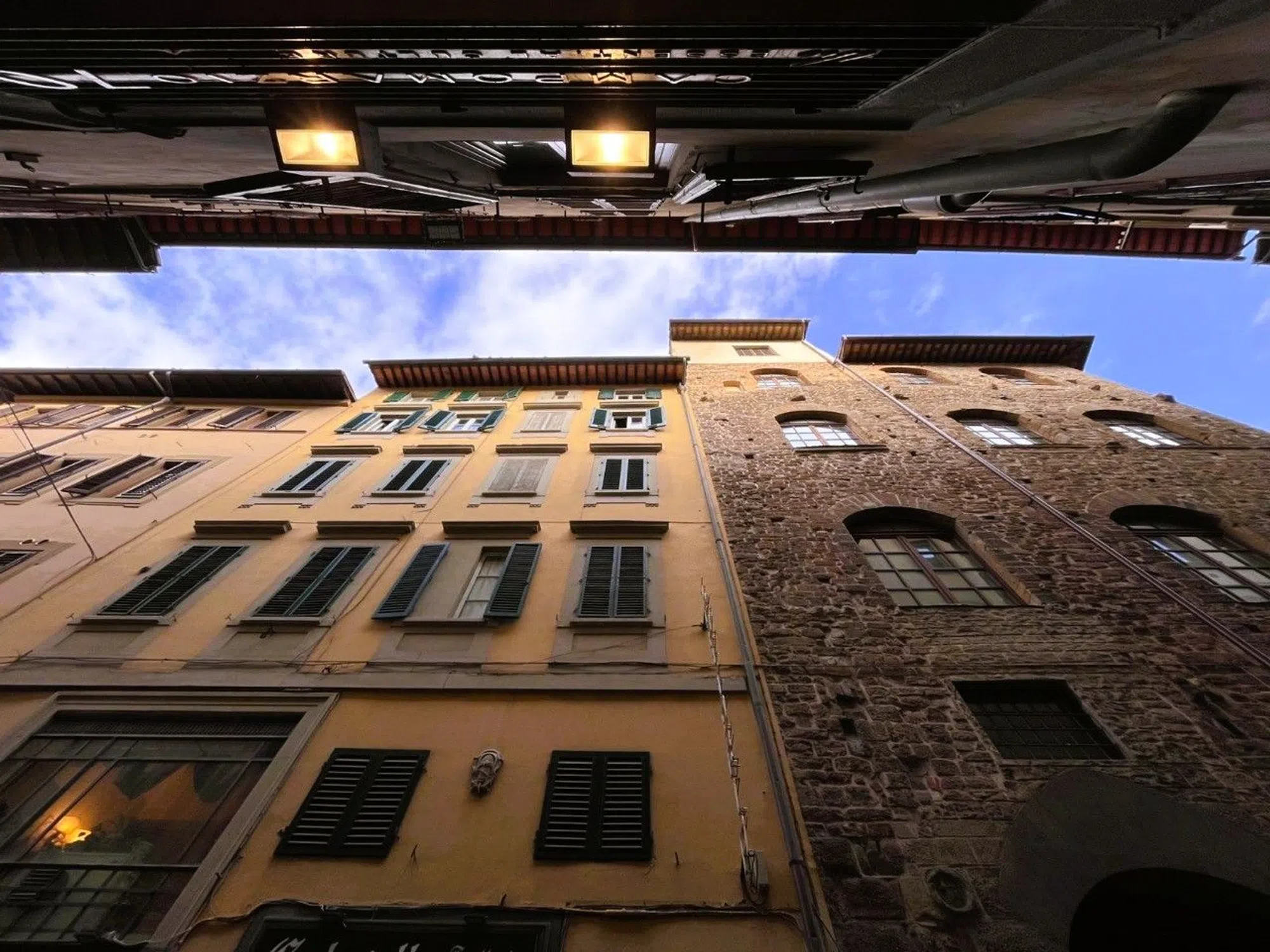 Appartamento su due piani in via della Condotta, 50 r - Photo 3