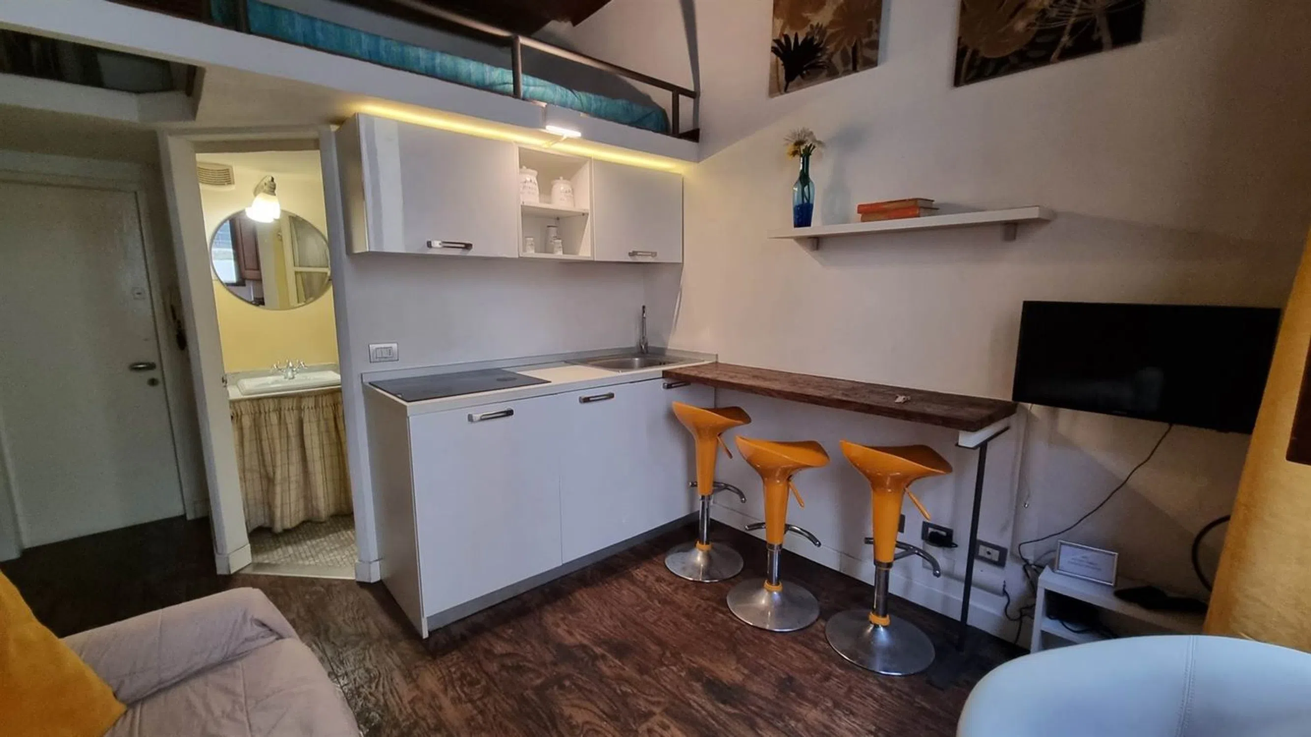 Monolocale in Quartiere Oltrarno - San Frediano - Santo Spirito - Photo 4