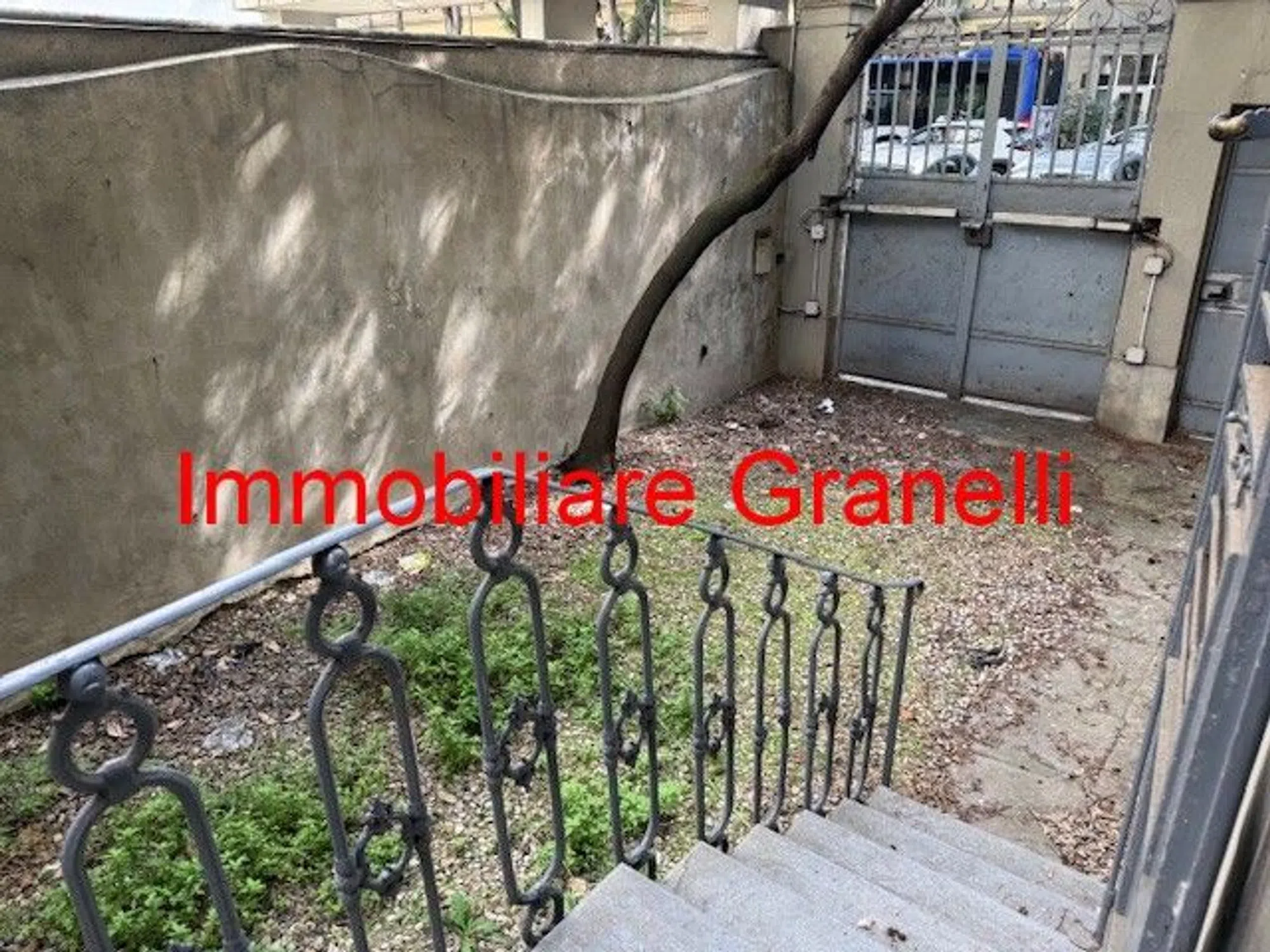 Appartamento su due piani in viale Don Giovanni Minzoni - Photo 3