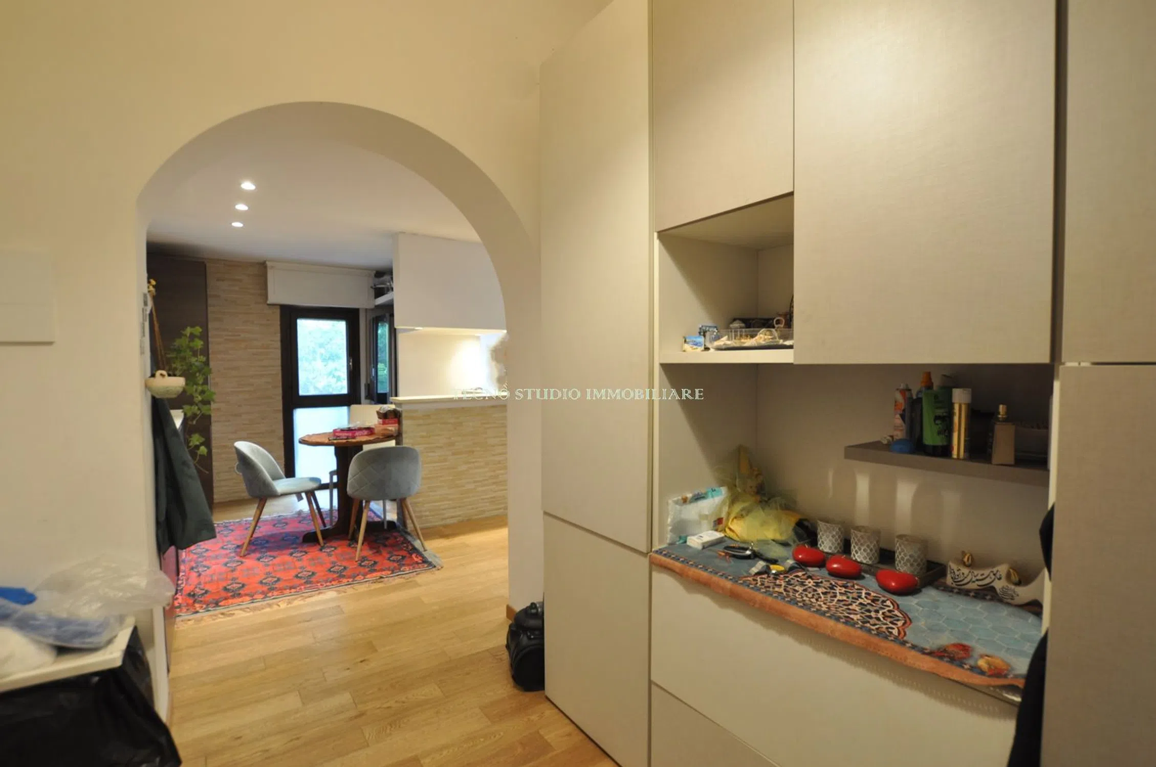 Appartamento su due piani in via Senese - Photo 2