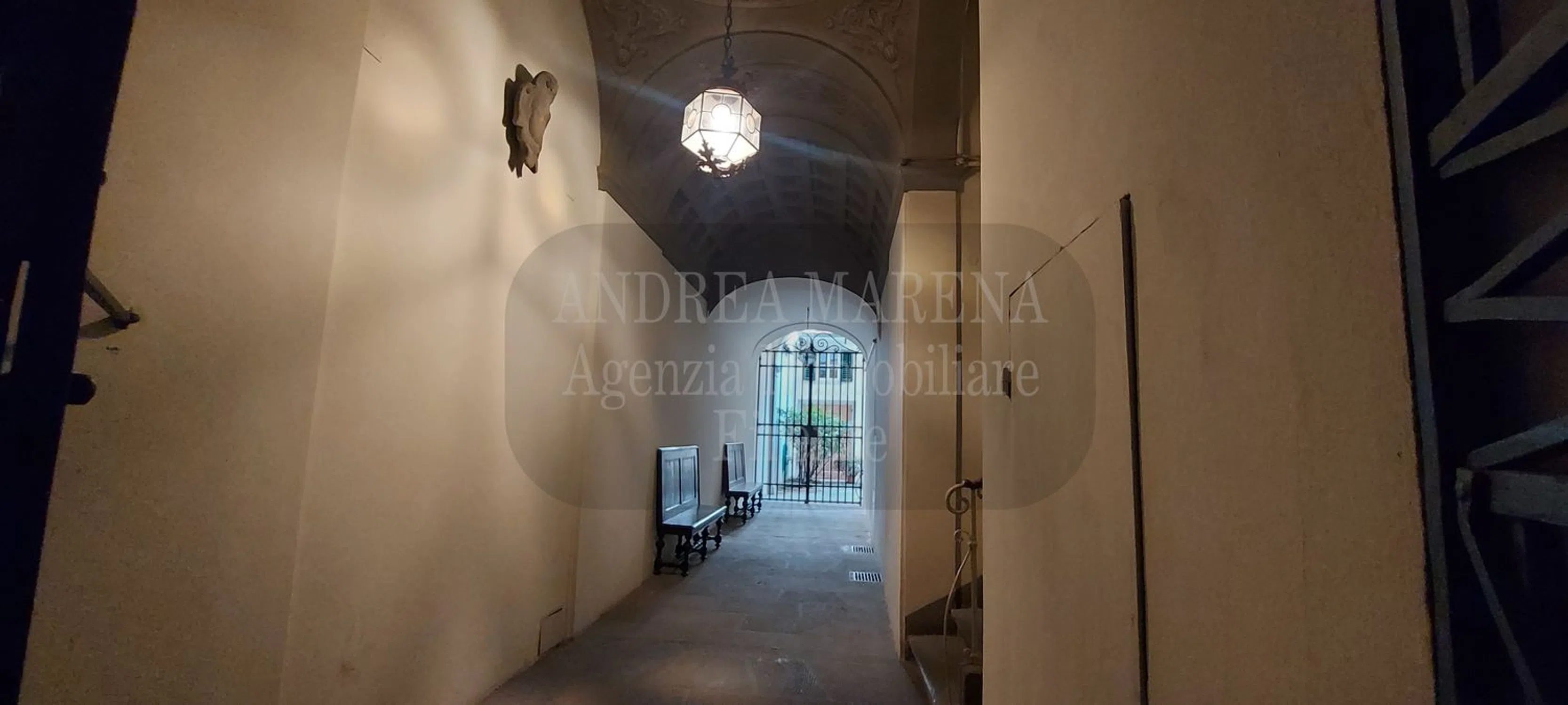Appartamento in borgo Pinti s.n.c. - Photo 4