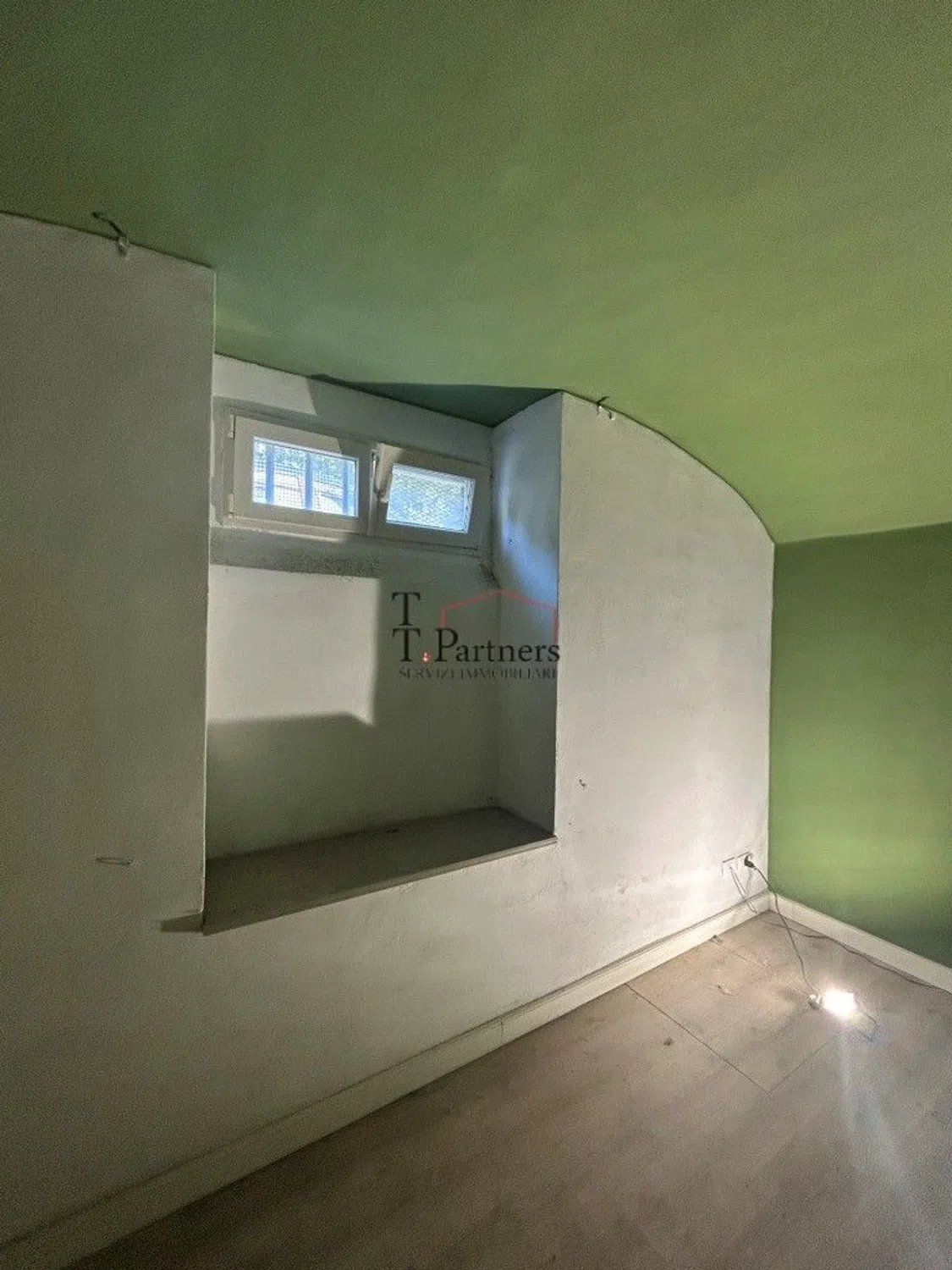 Trilocale in piazza Massimo D'Azeglio s.n.c. - Photo 2
