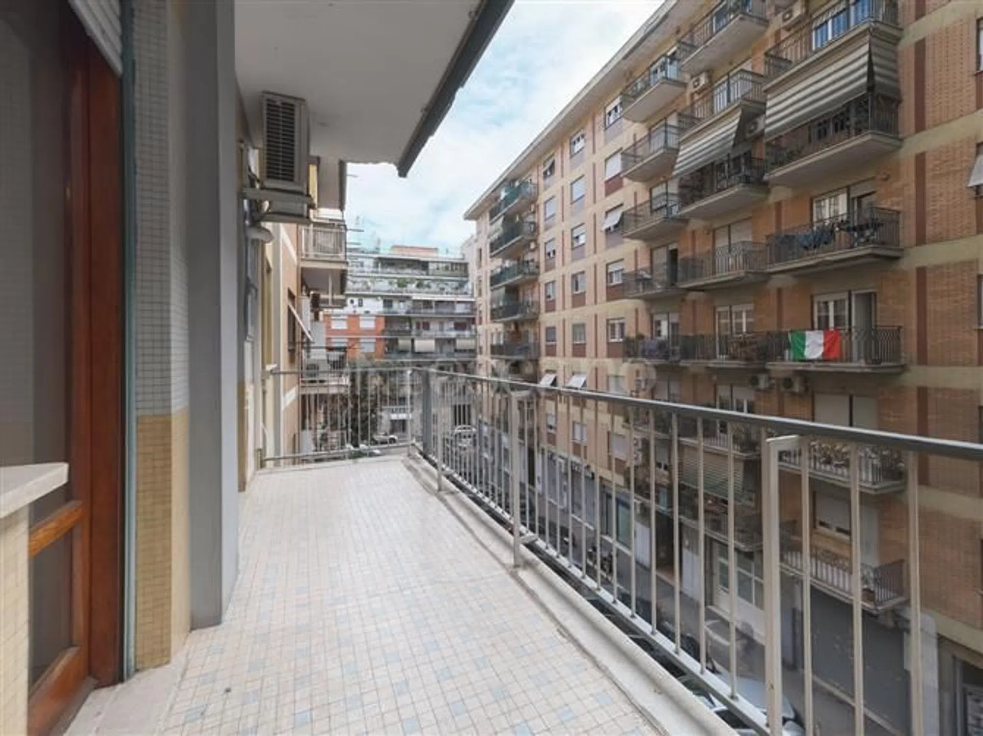 Trilocale in via Luigi Vittorio Bertarelli - Photo 18