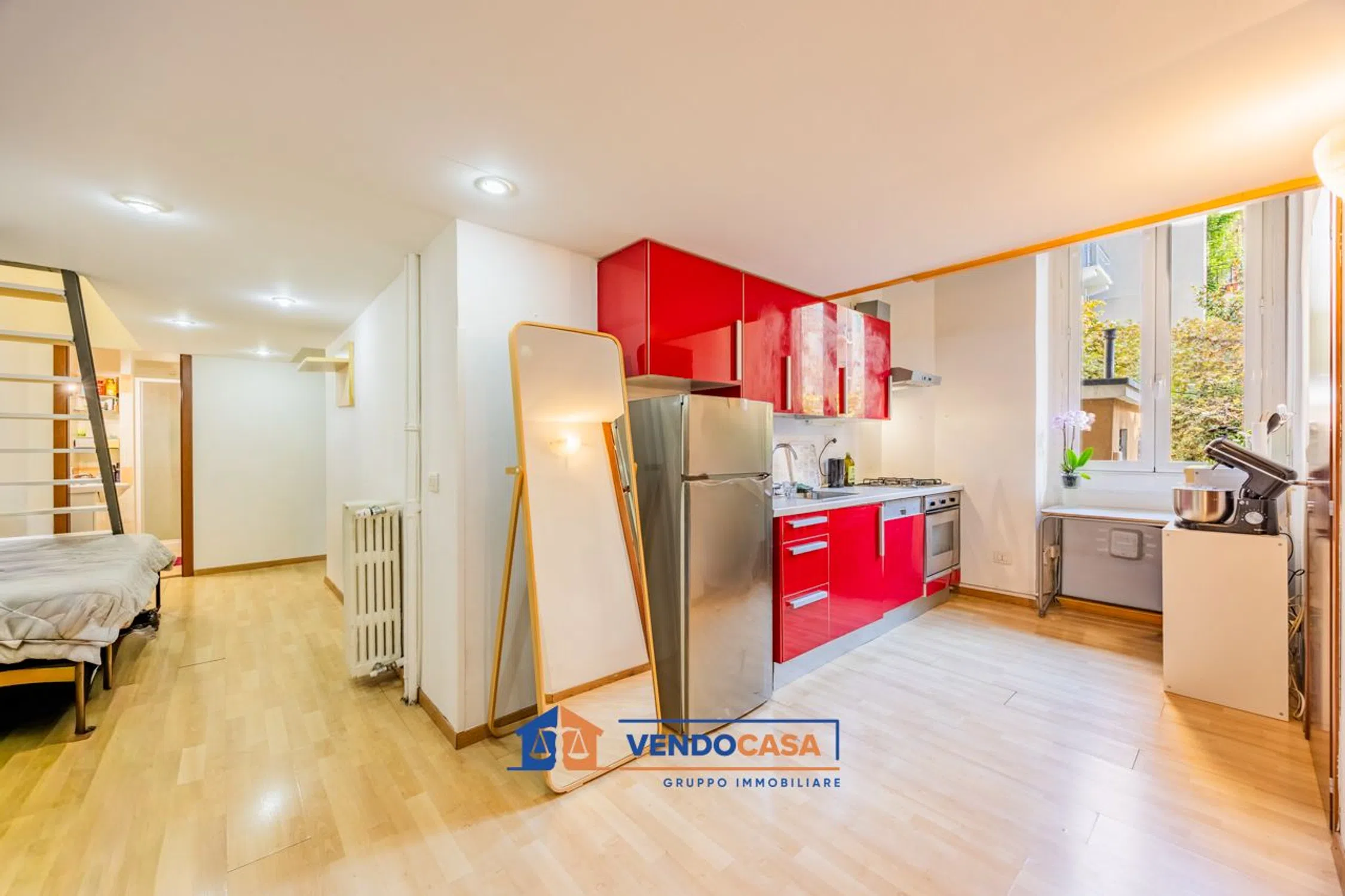 Appartamento su due piani in via Giulio Carcano, 20 - Photo 7