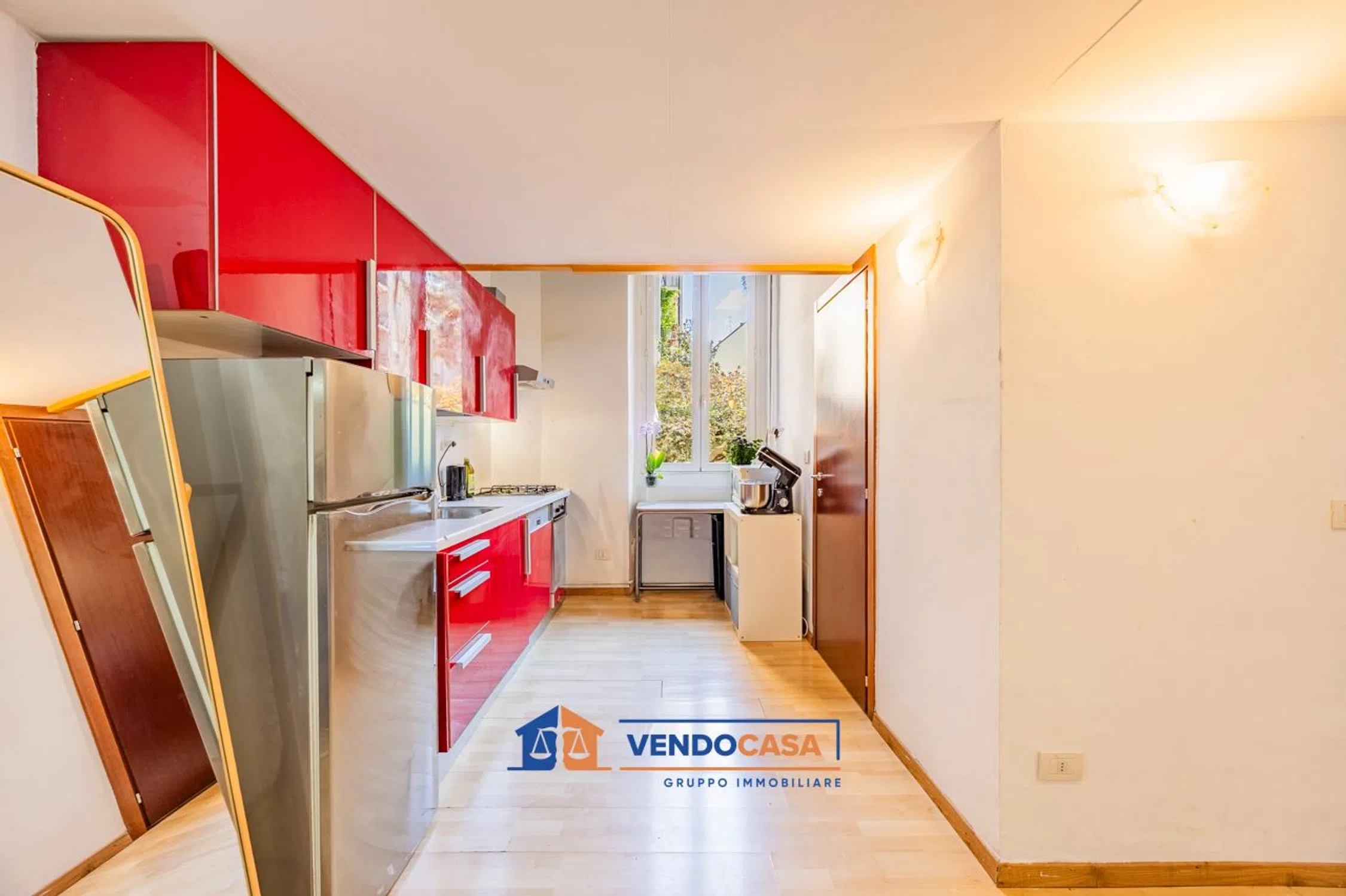 Appartamento su due piani in via Giulio Carcano, 20 - Photo 8