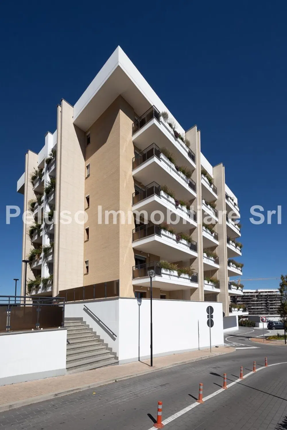 Trilocale in via della Cecchignola s.n.c. - Photo 3