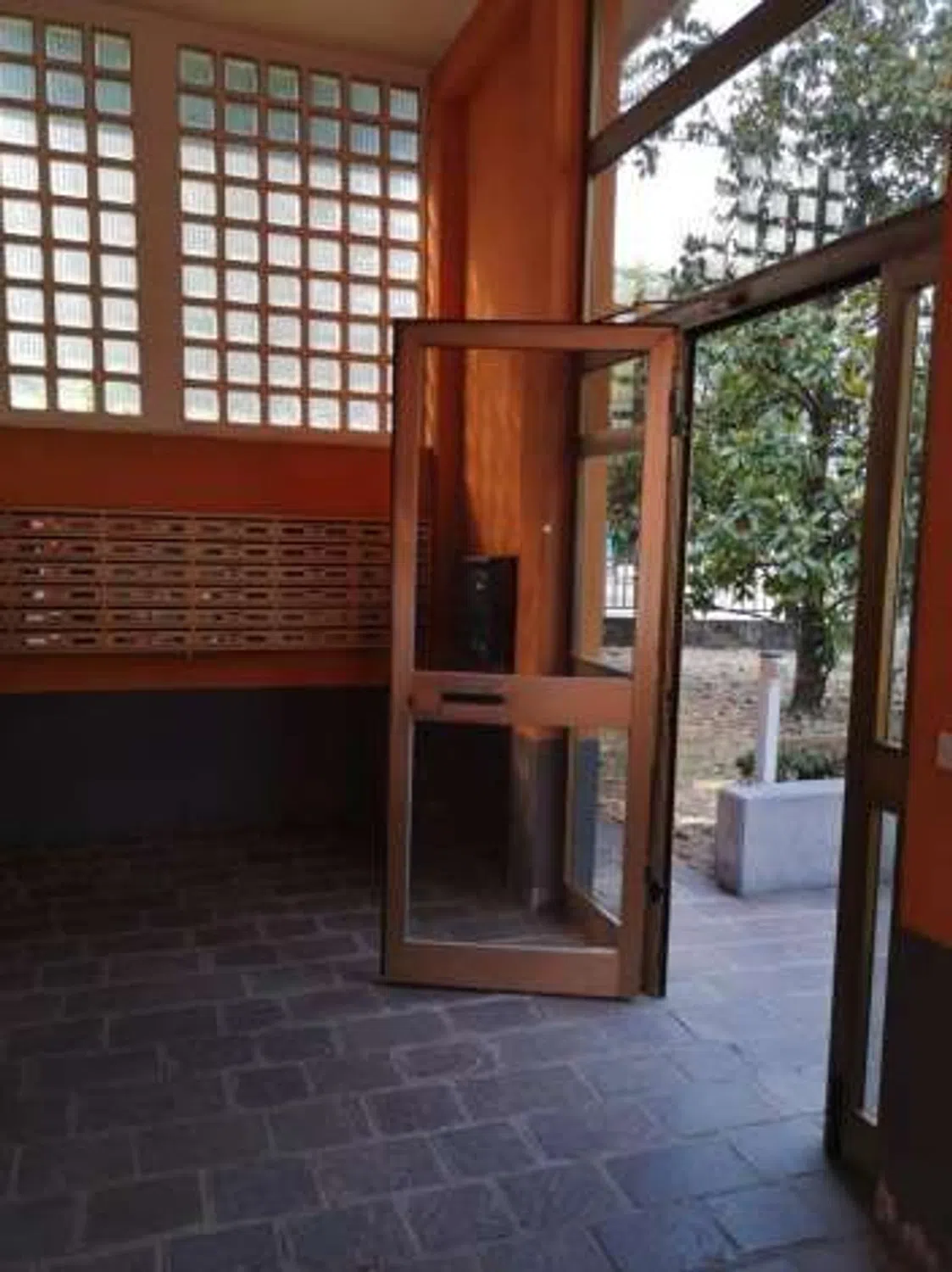 Appartamento in via Osteno, 2 - Photo 4