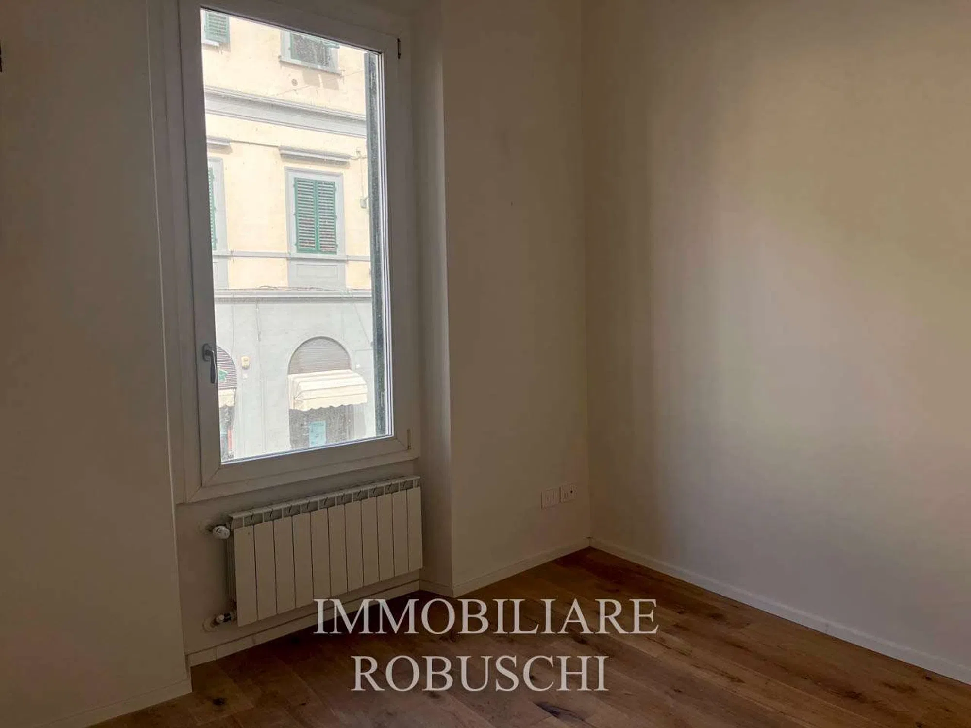 Quadrilocale in Quartiere Campo di Marte - Stadio - Photo 18