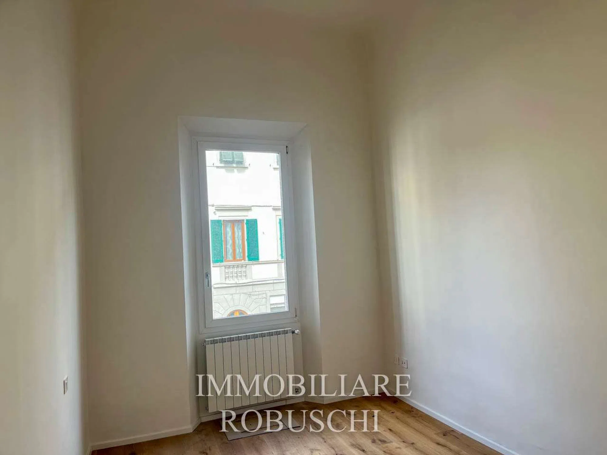 Quadrilocale in Quartiere Campo di Marte - Stadio - Photo 10