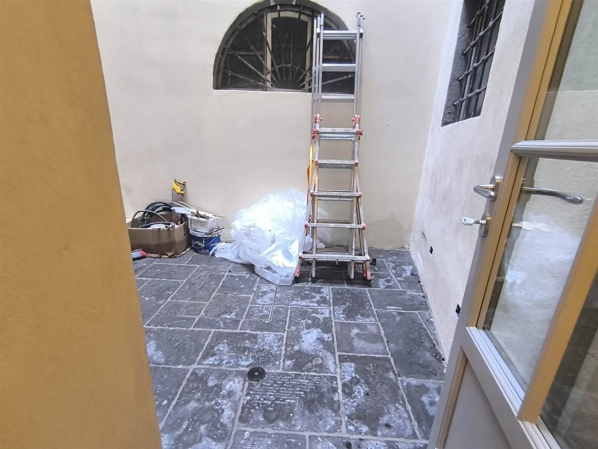 Trilocale in Quartiere Oltrarno - San Frediano - Santo Spirito - Photo 15