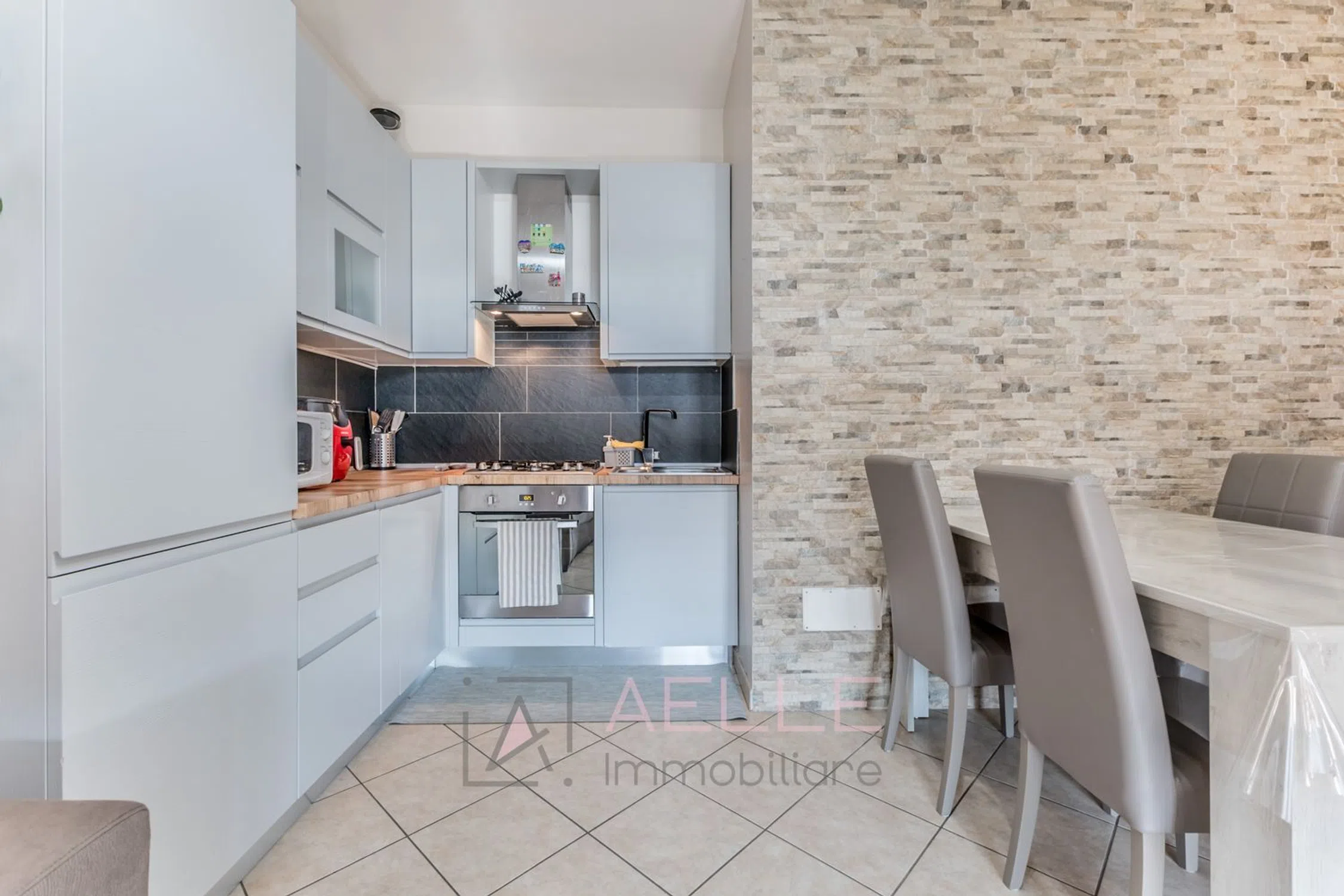 Appartamento su due piani in via Callisto Caravario s.n.c. - Photo 7