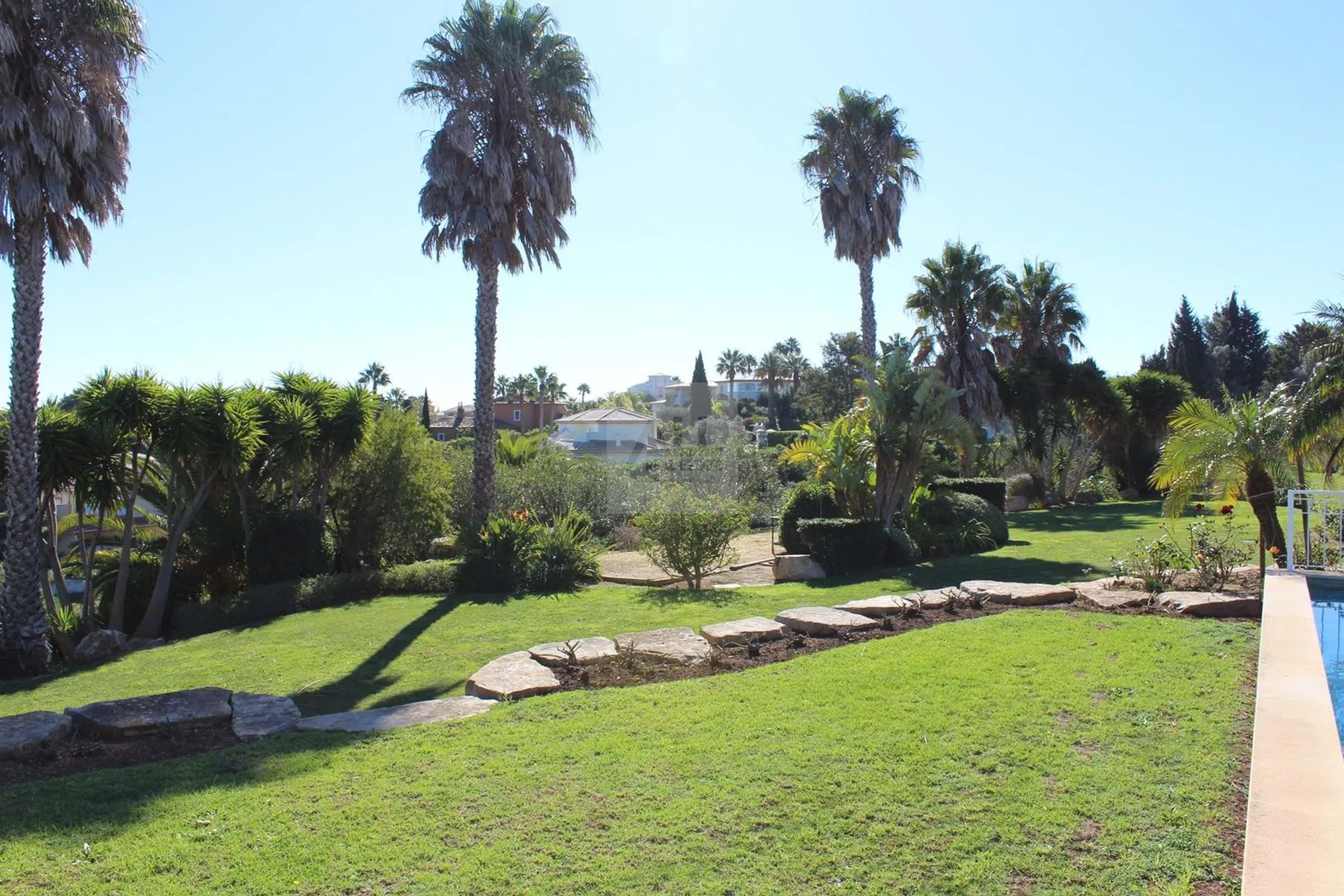 Moradia - Photo 9