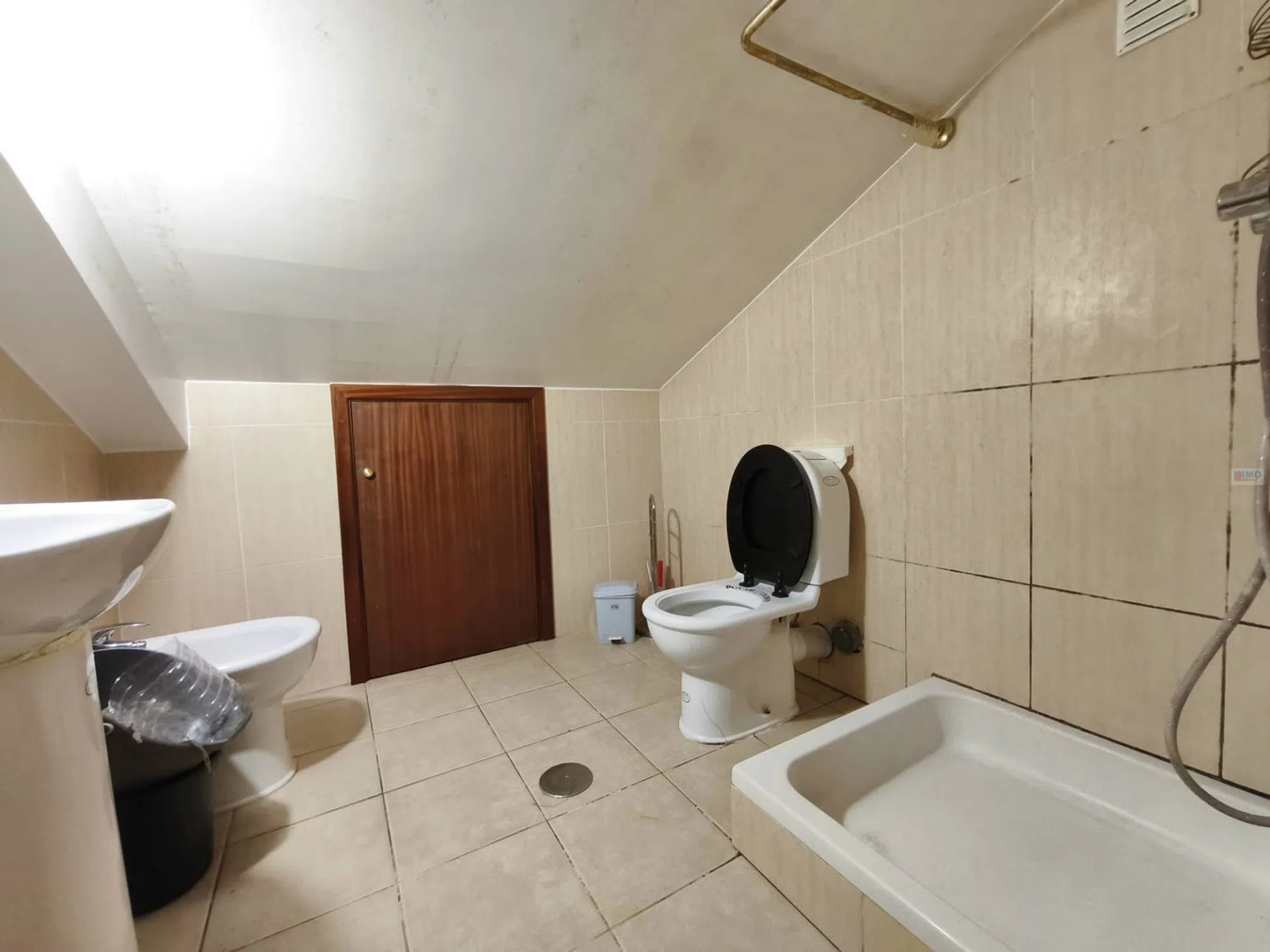 Duplex - Photo 20