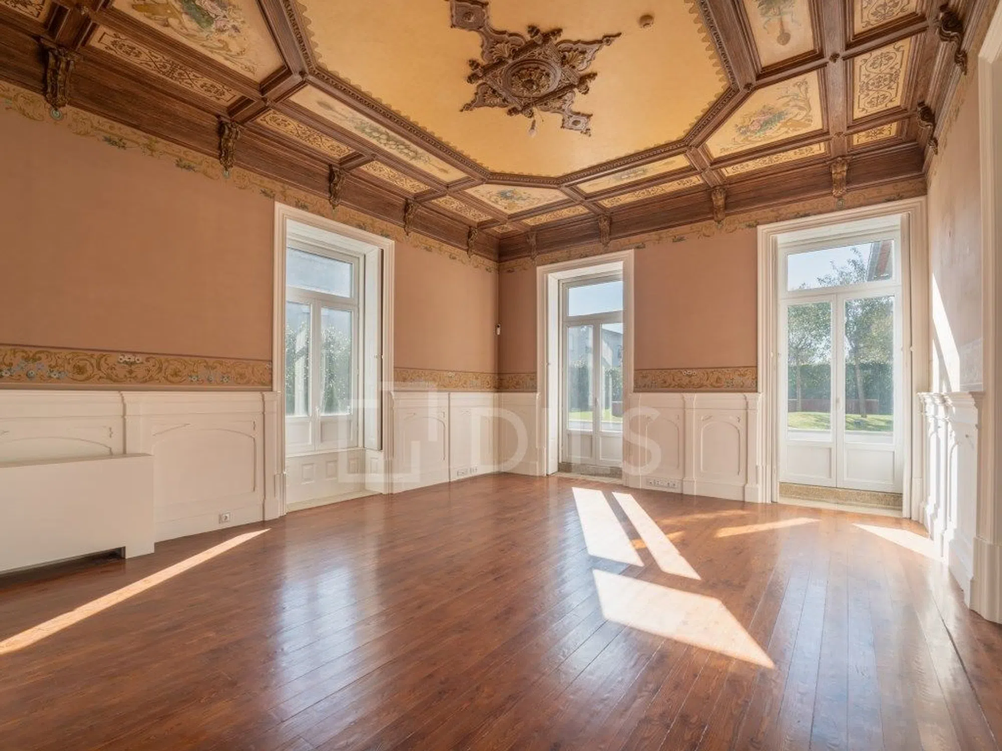 Palácio na rua de Álvares Cabral - Photo 2
