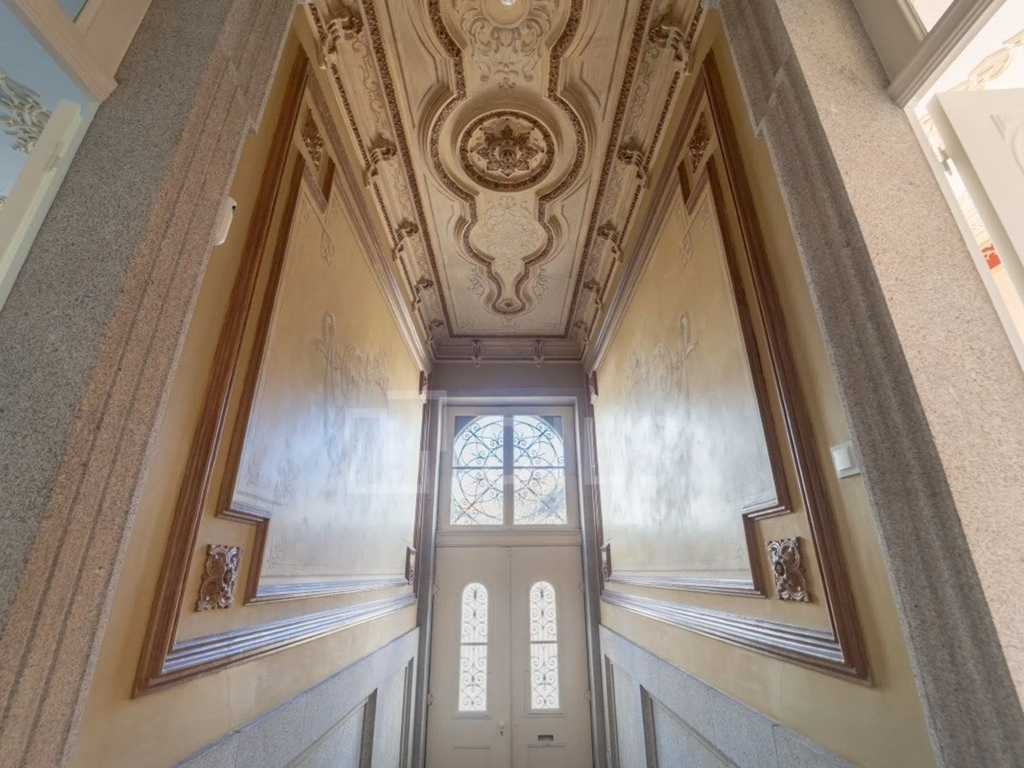 Palácio na rua de Álvares Cabral - Photo 4