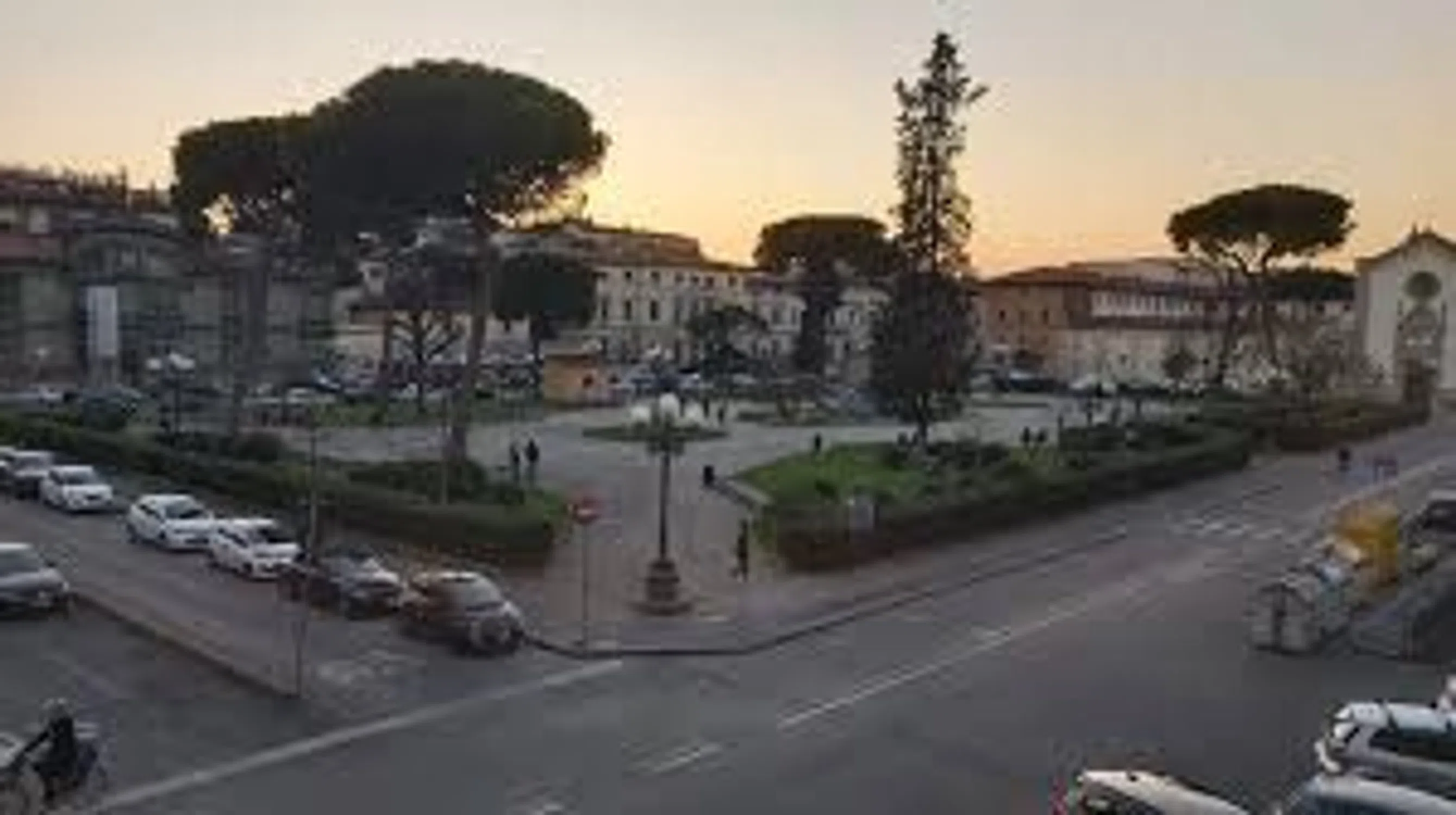 Appartamento su due piani in piazza della Libertà - Photo 18