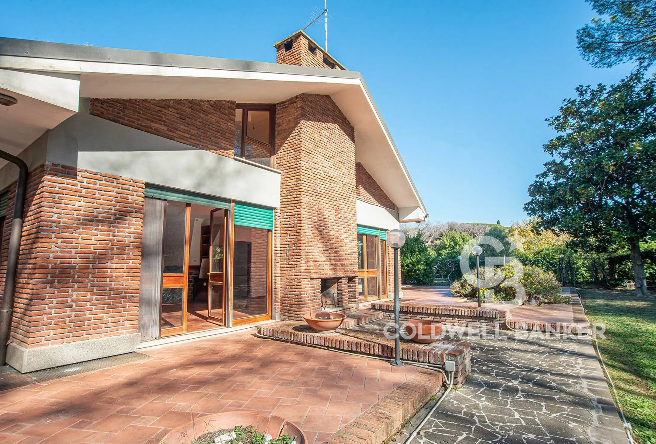 Villa in via di Tor Carbone, 65 - Photo 2