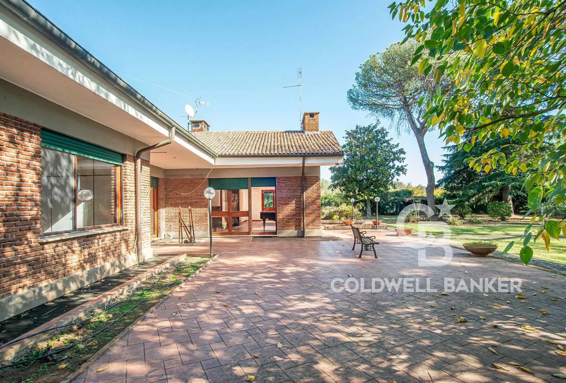 Villa in via di Tor Carbone, 65 - Photo 3