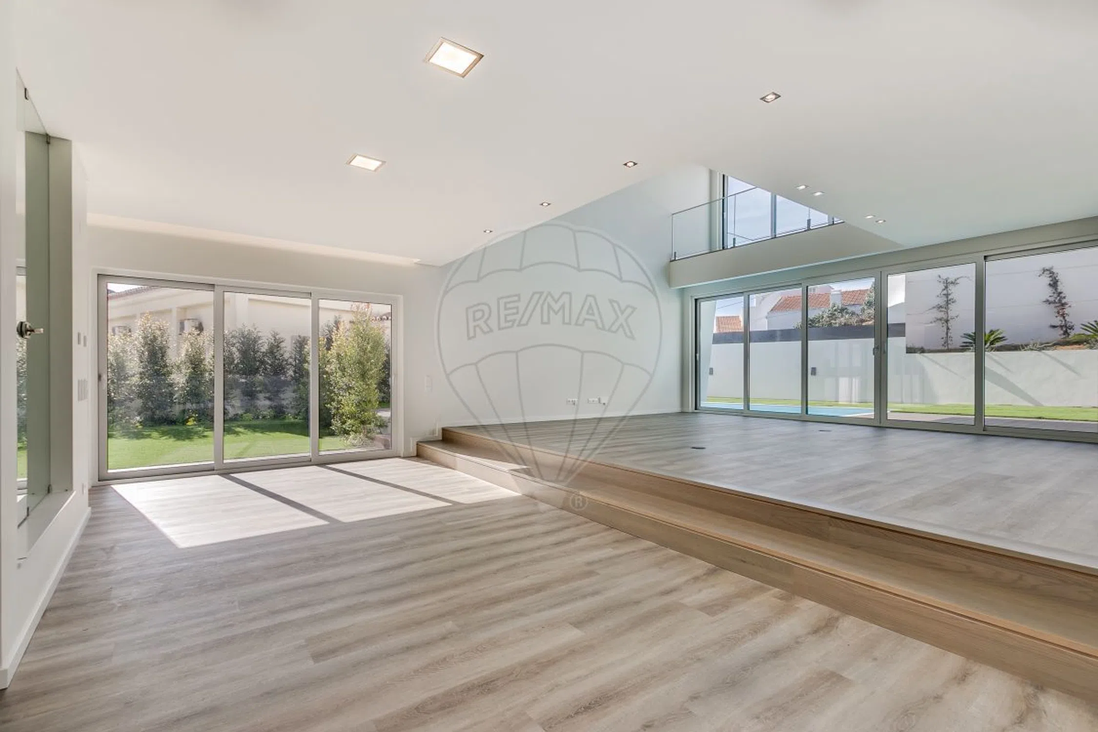 Moradia independente na rua Dia Mundial da Criança - Photo 1