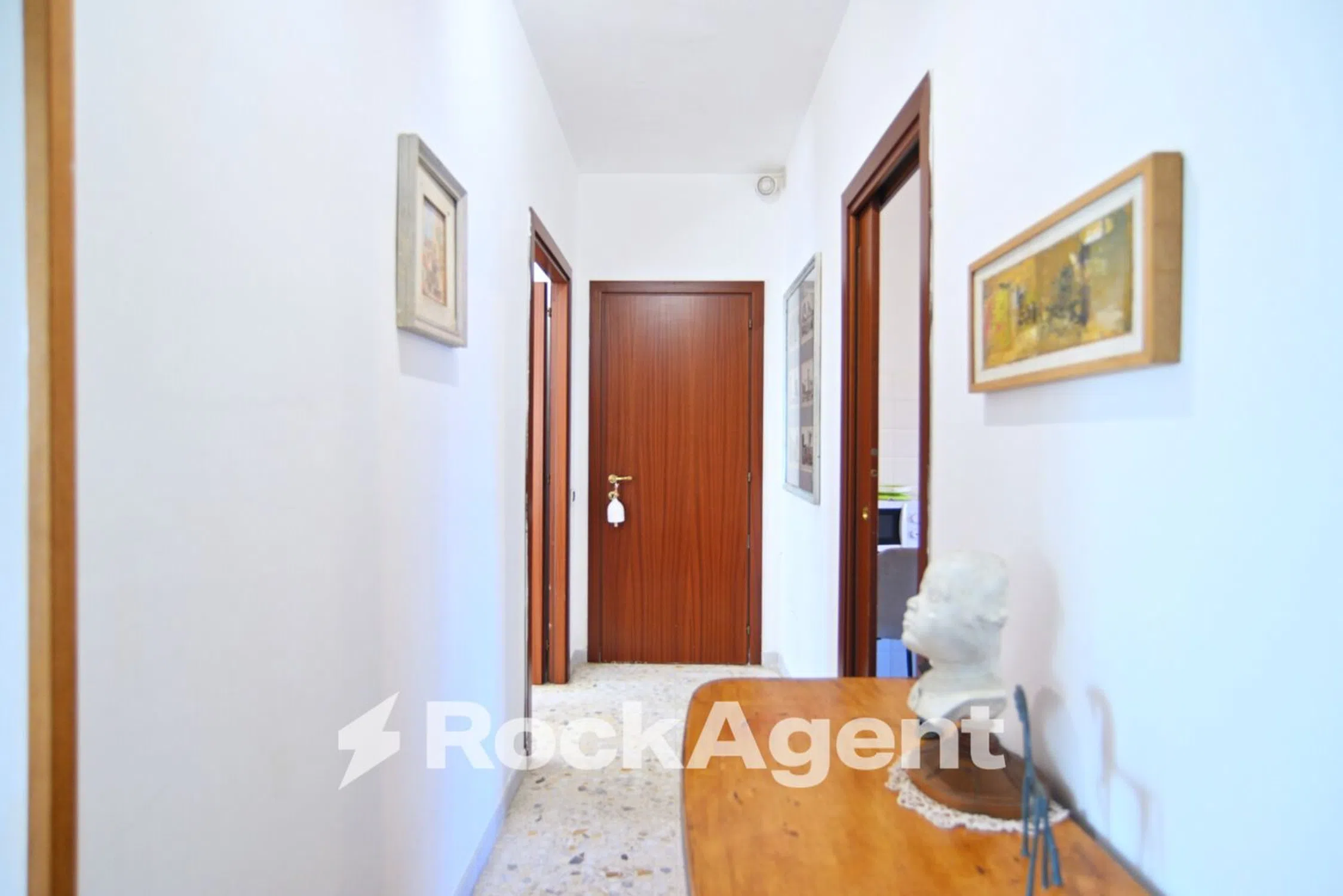 Appartamento in largo Valerio Bacigalupo, 32 - Photo 10