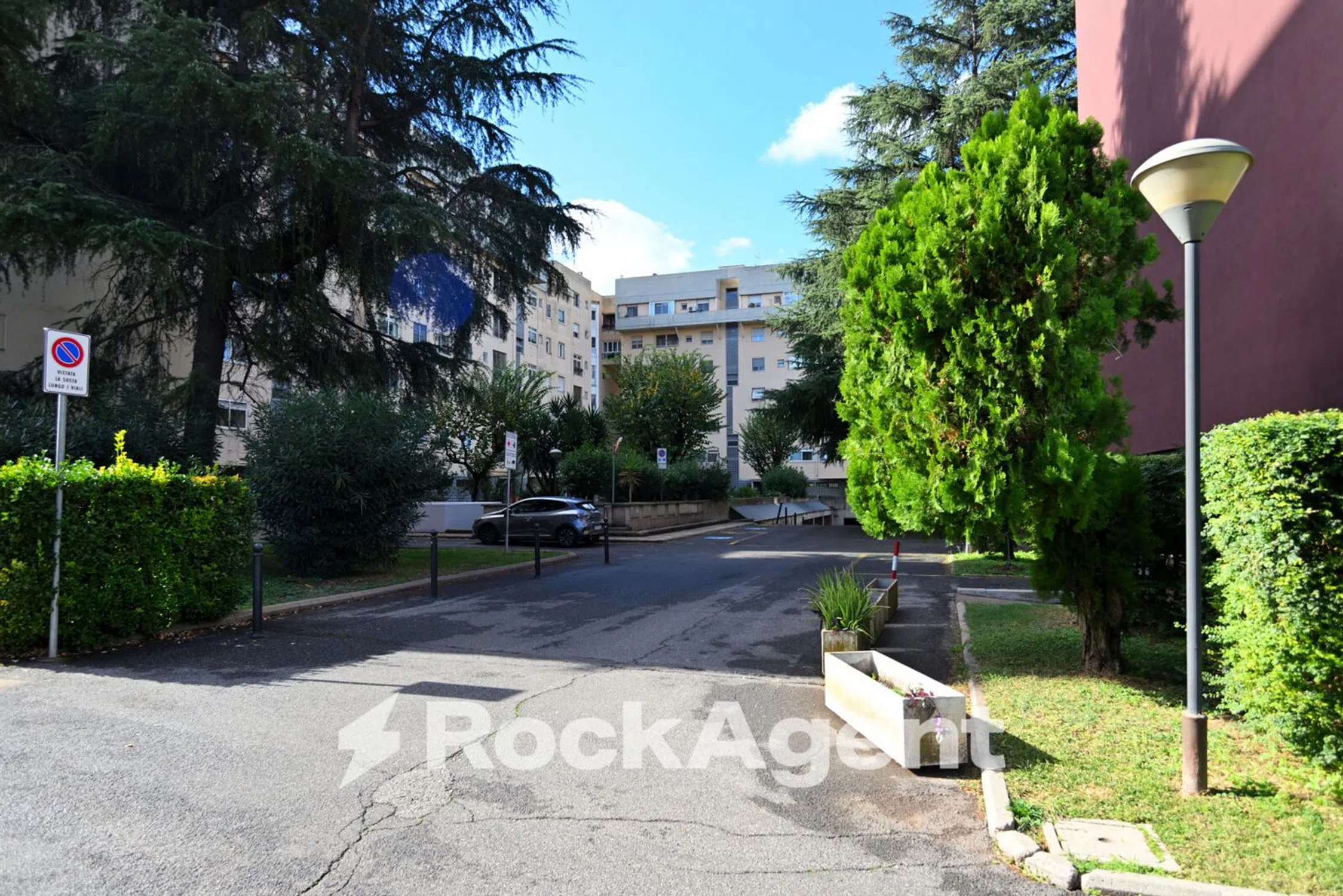 Appartamento in largo Valerio Bacigalupo, 32 - Photo 3