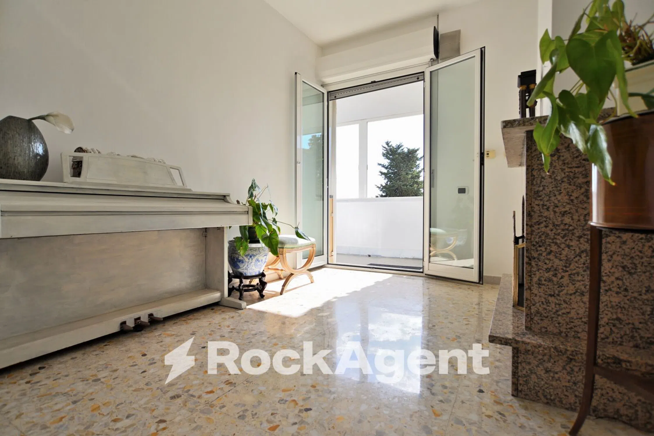 Appartamento in largo Valerio Bacigalupo, 32 - Photo 8