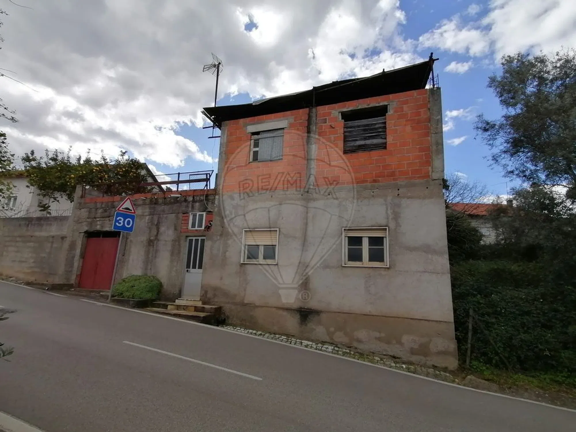 Moradia independente na estrada Lapedro - Photo 13