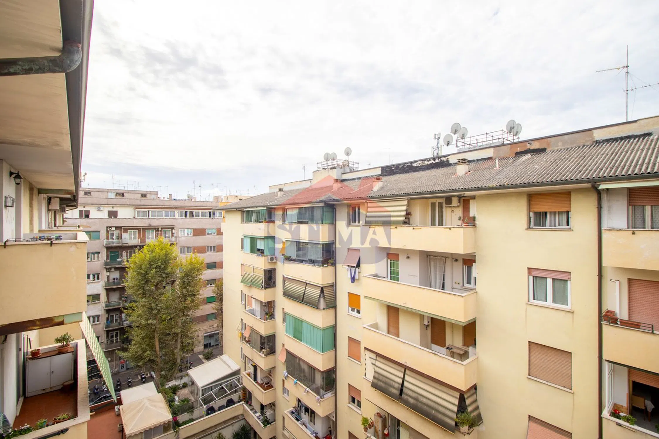 Bilocale in via di Casal Bertone s.n.c. - Photo 9