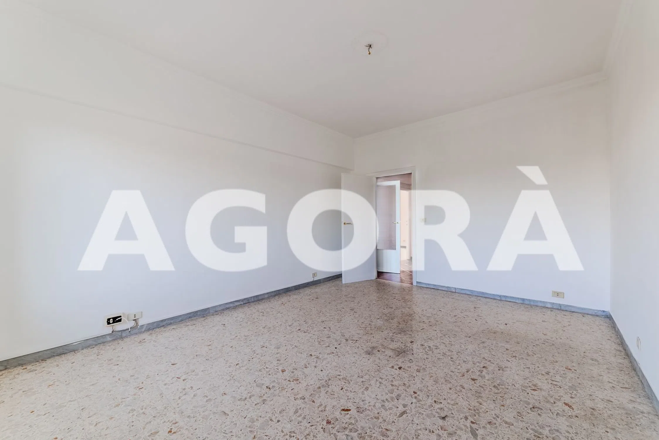 Trilocale in via Badia di Cava s.n.c. - Photo 10