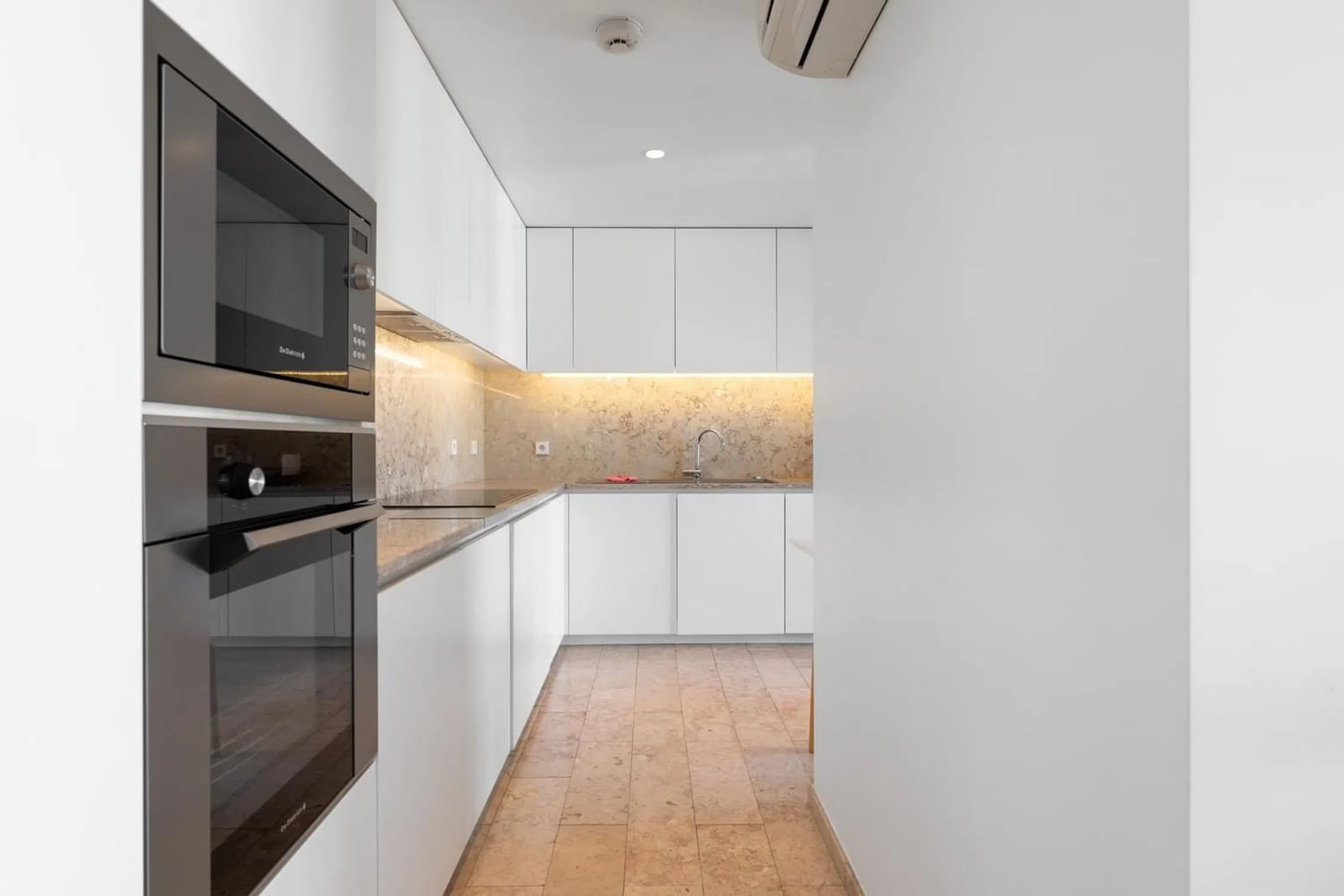 Apartamento na avenida António Augusto de Aguiar - Photo 15