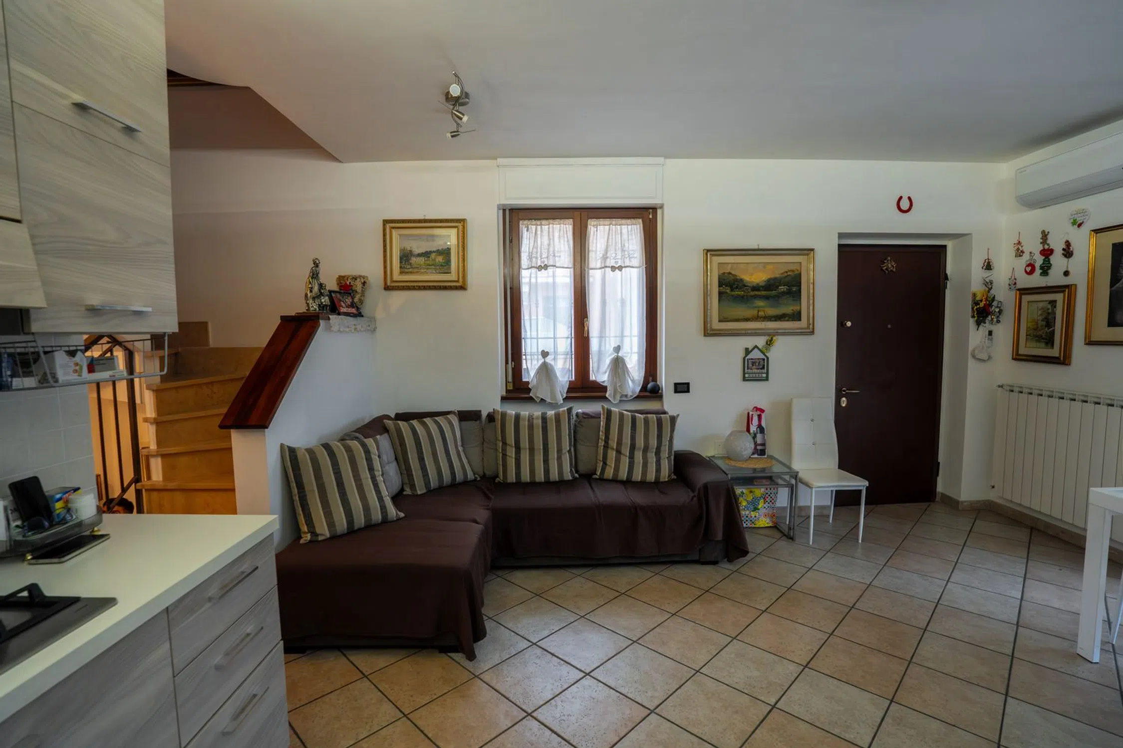 Villetta bifamiliare in via Eugenio Cecconi s.n.c. - Photo 5