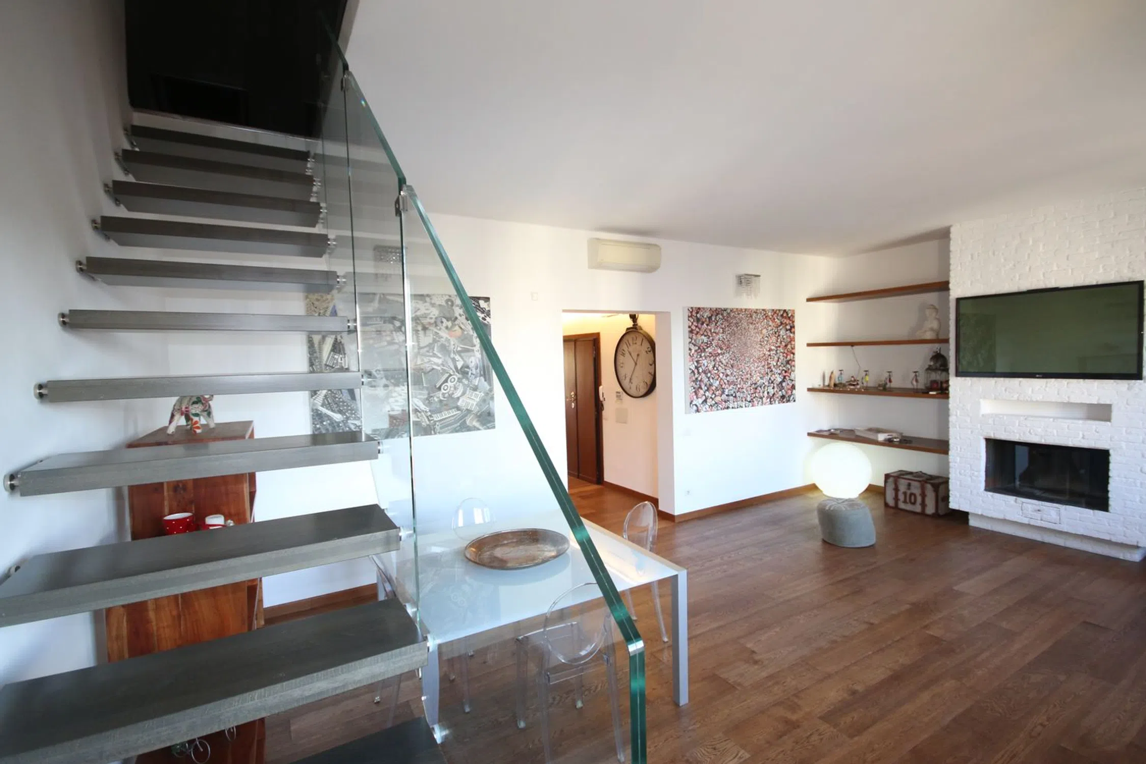 Appartamento su due piani - Photo 4