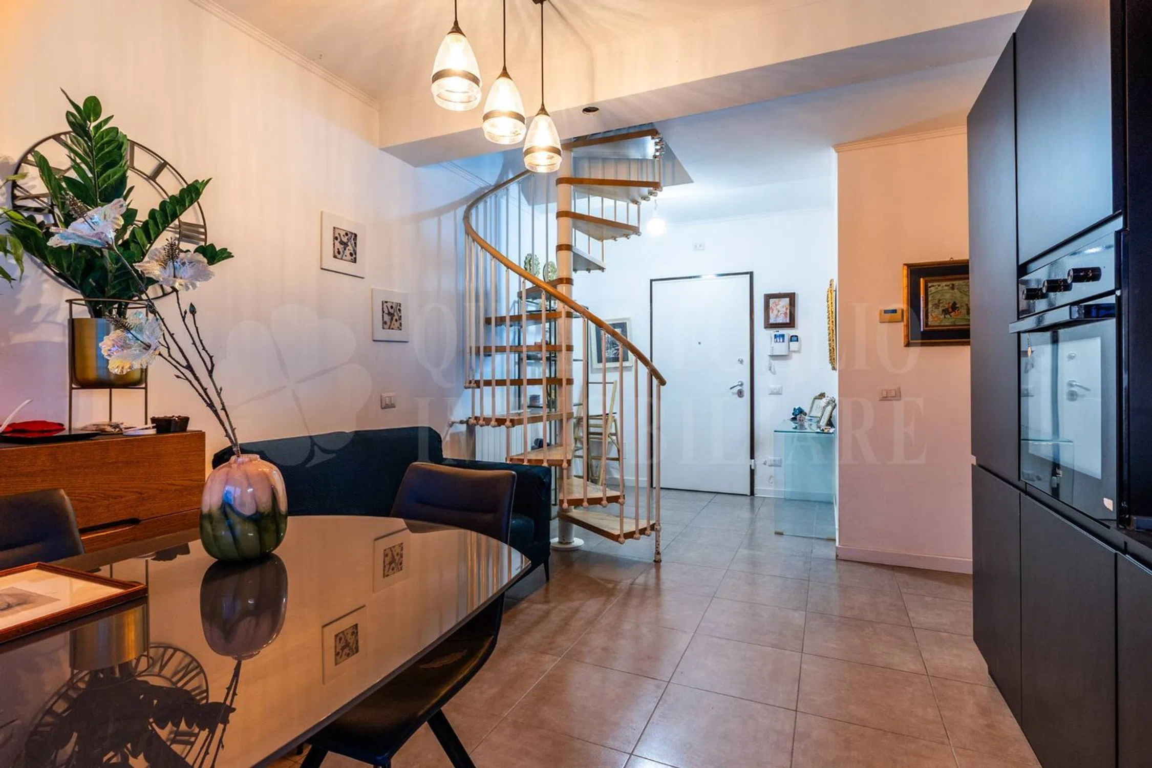 Appartamento su due piani in via Luigi Pietrobono, 8 - Photo 16