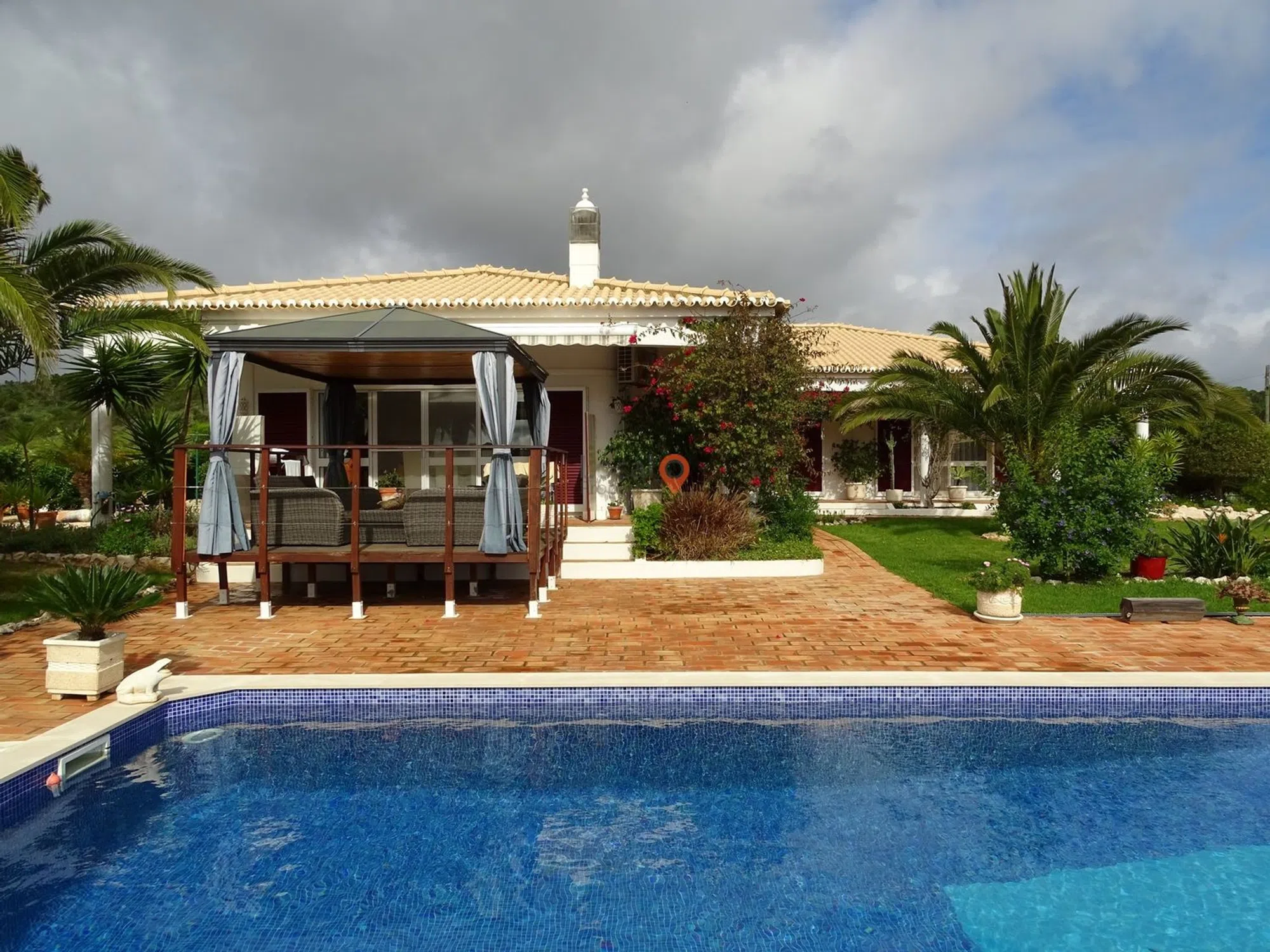 Moradia - Photo 2