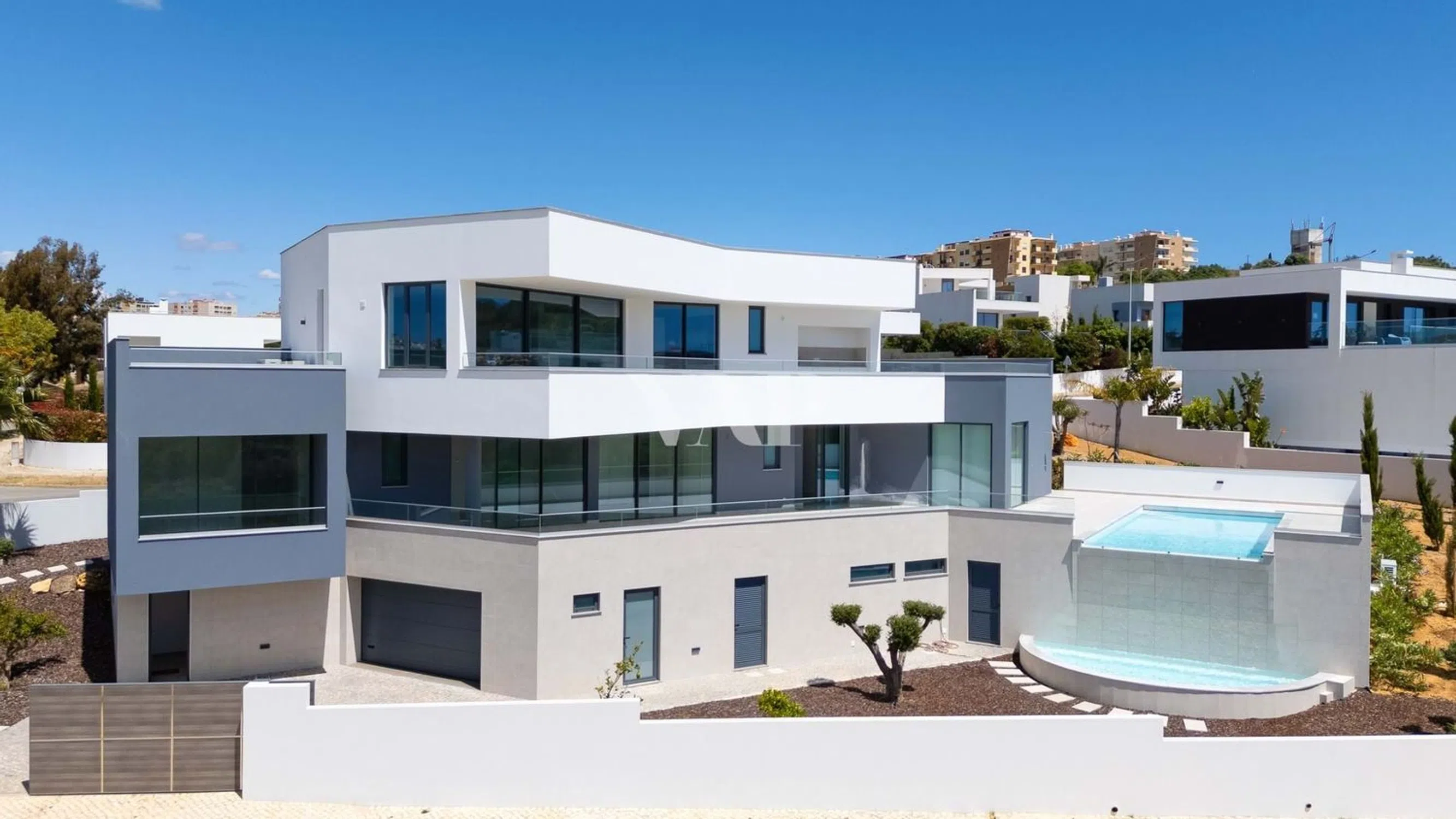Moradia - Photo 2