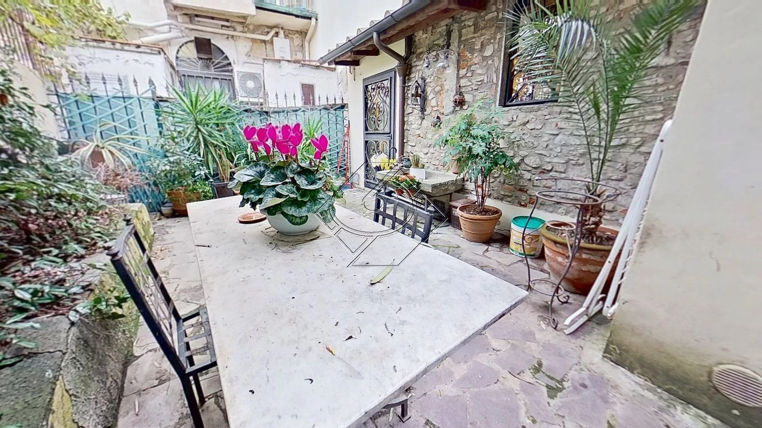 Appartamento su due piani in via Pierluigi da Palestrina s.n.c.