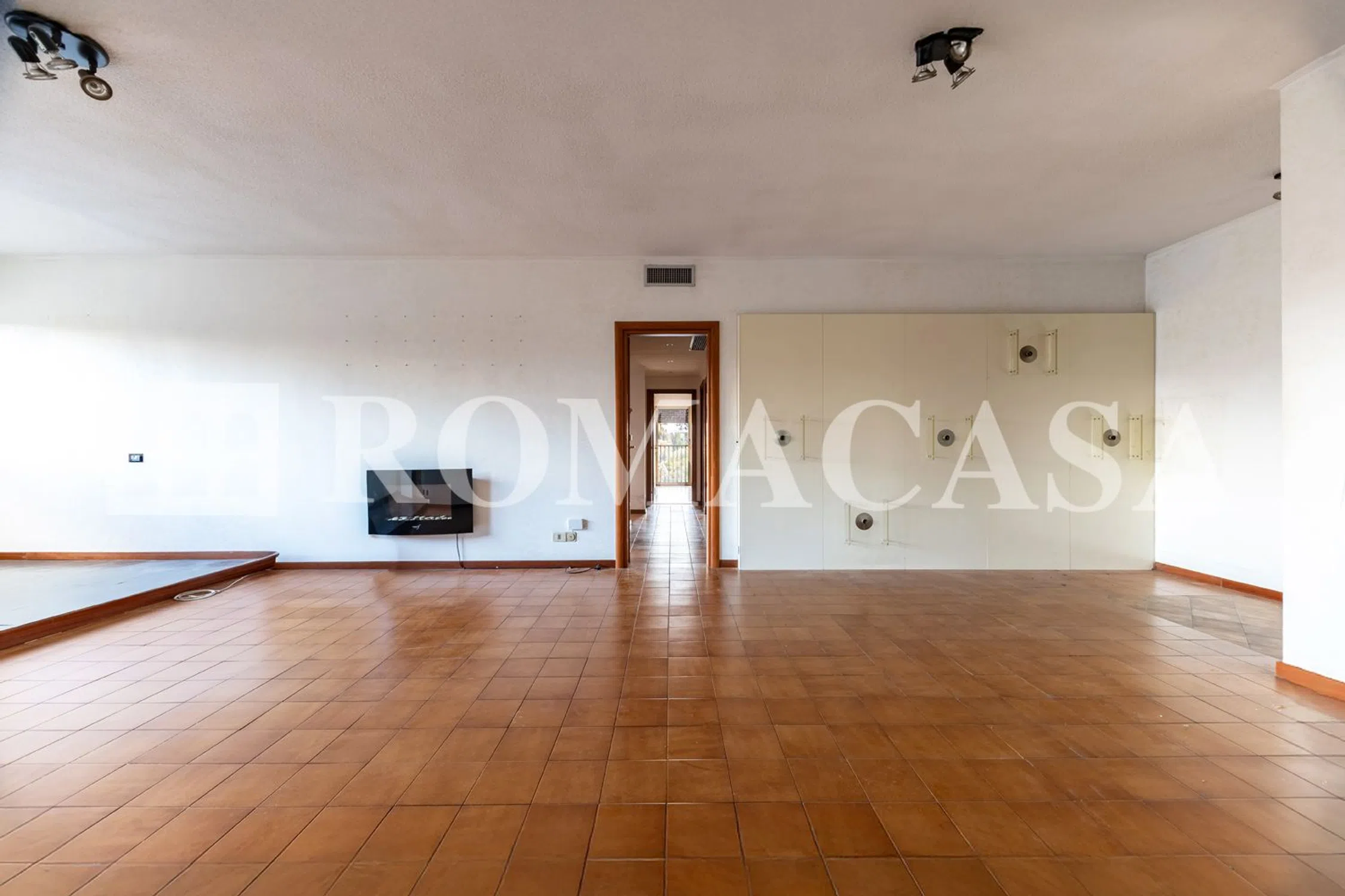 Quadrilocale in via Valentino Mazzola s.n.c. - Photo 4