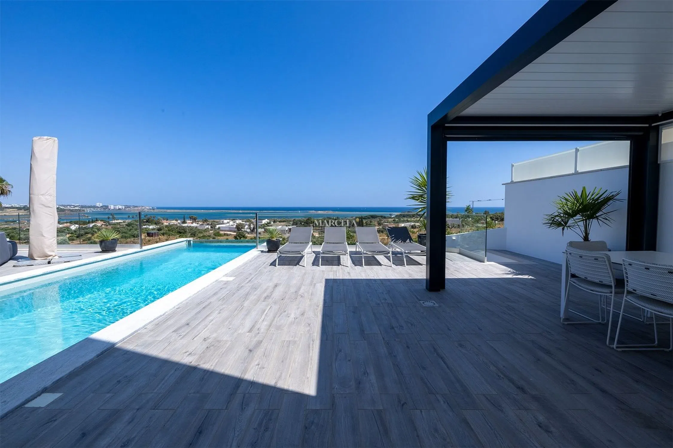 Moradia - Photo 20