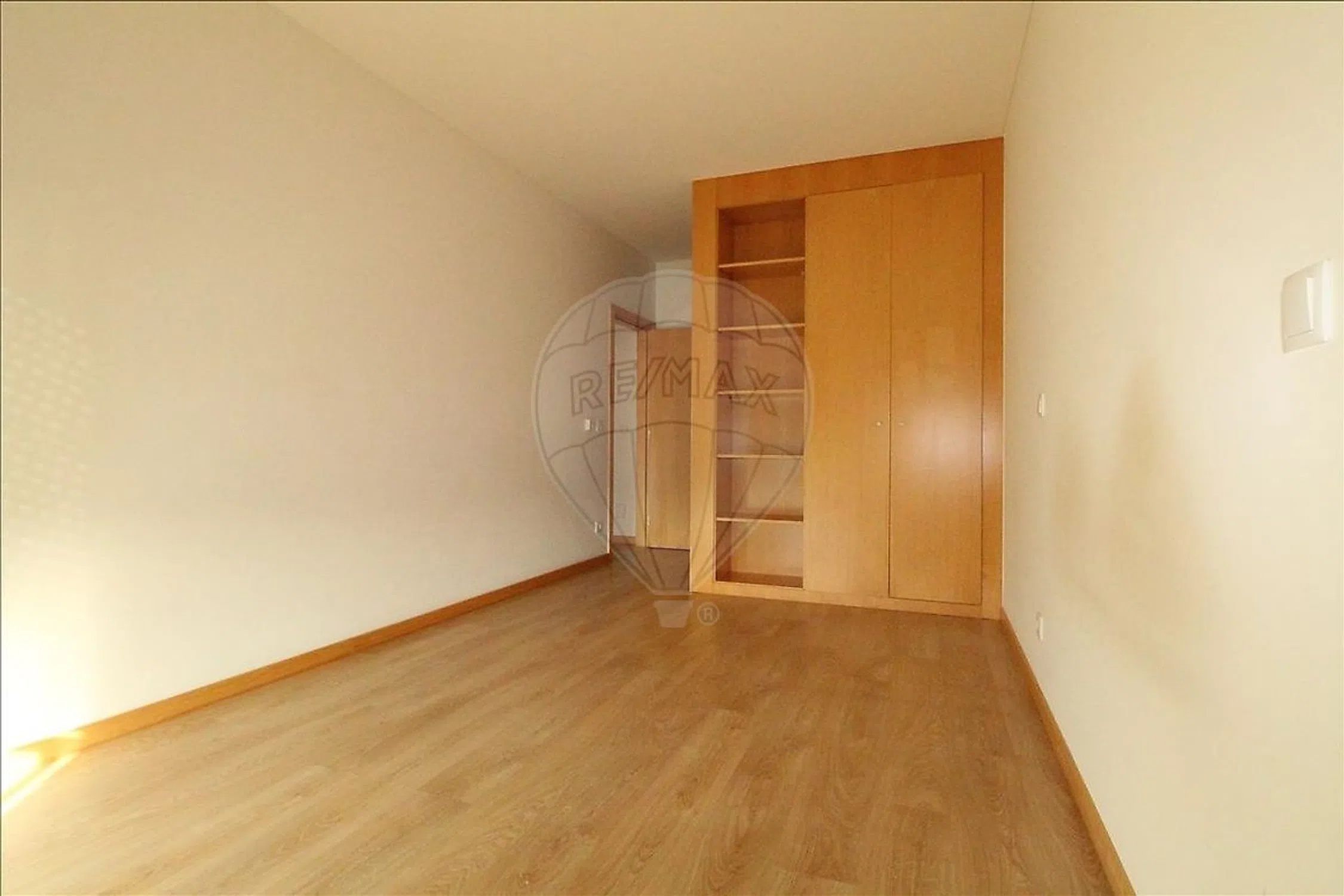 Apartamento em Via António Ferrer Correia - Photo 7