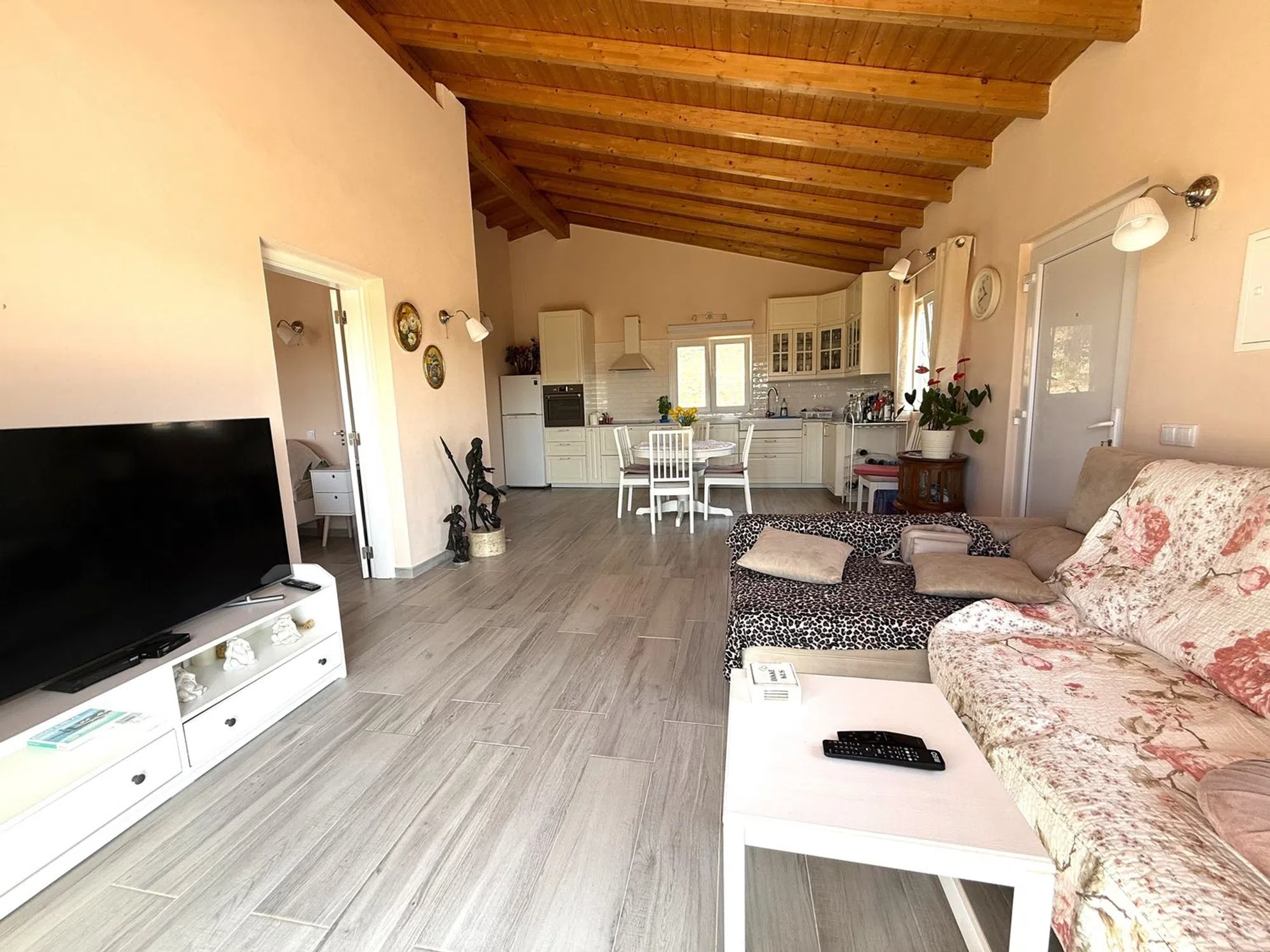 Moradia - Photo 6