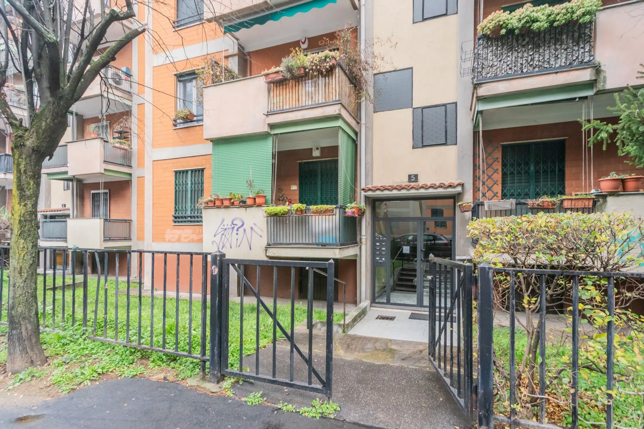 Trilocale in via Carlo Alberto Pisani Dossi, 5 - Photo 2