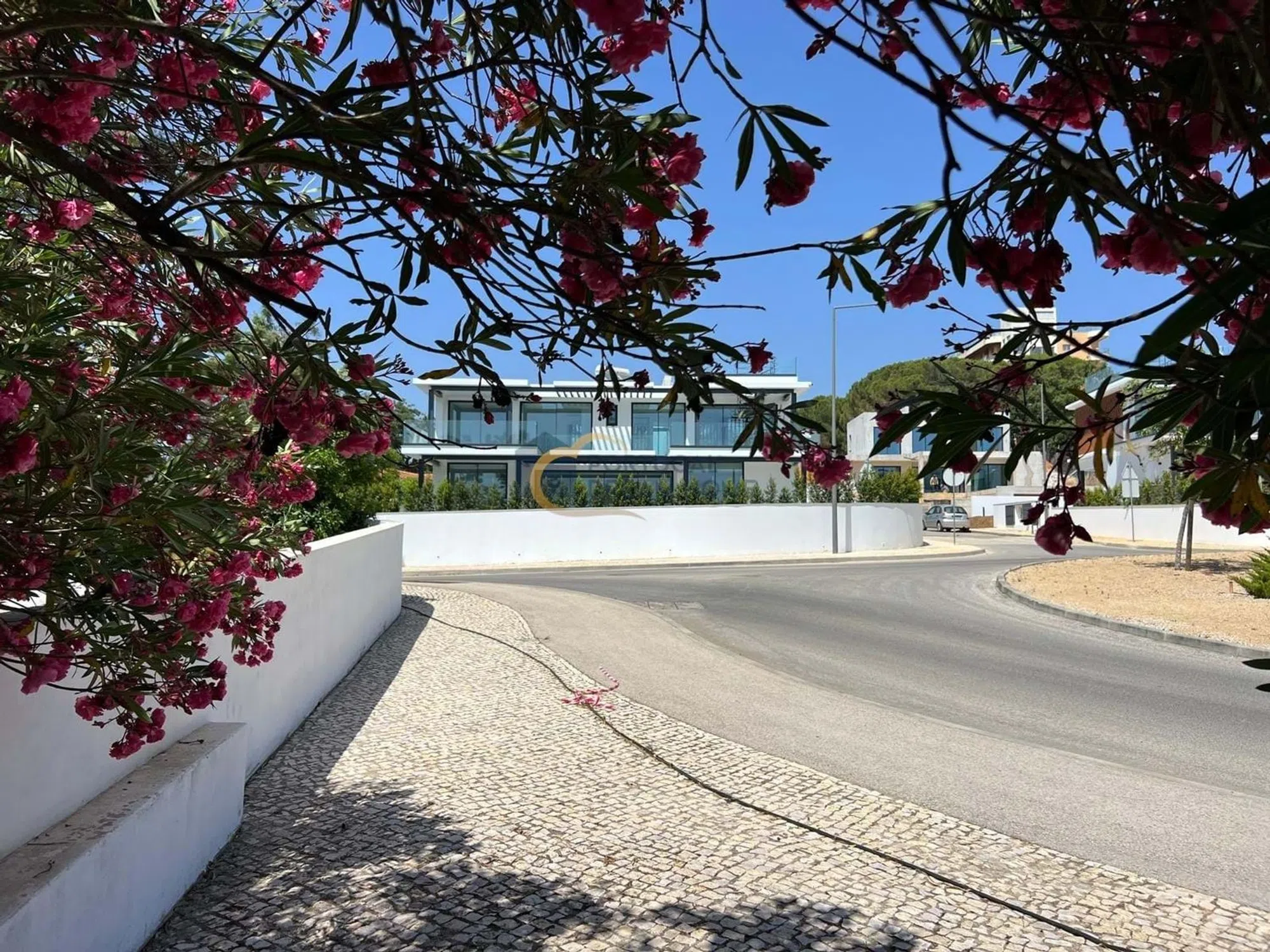 Moradia - Photo 2